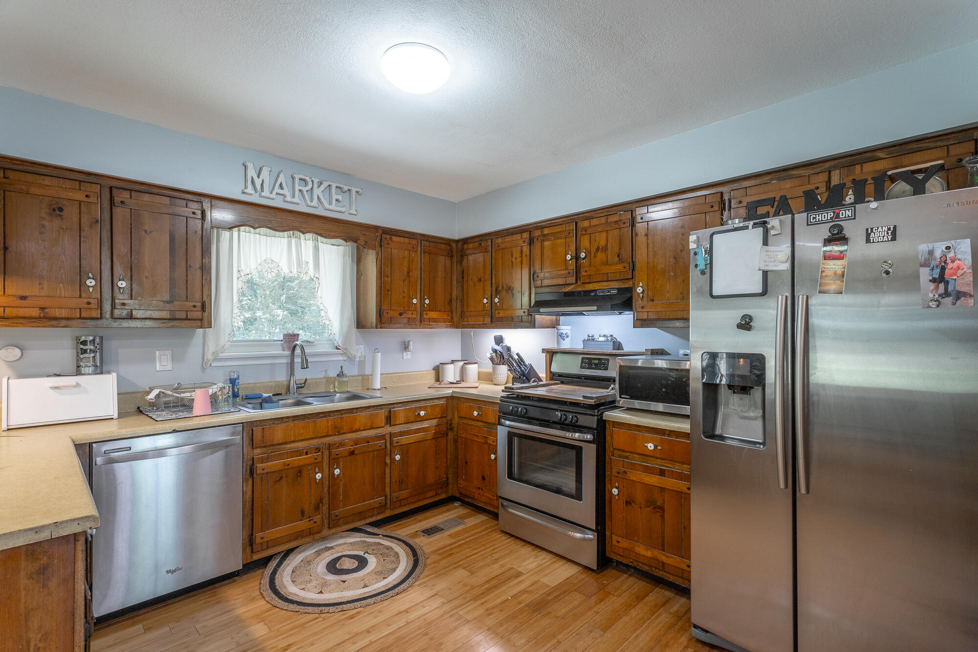 2207 Driftwood Road