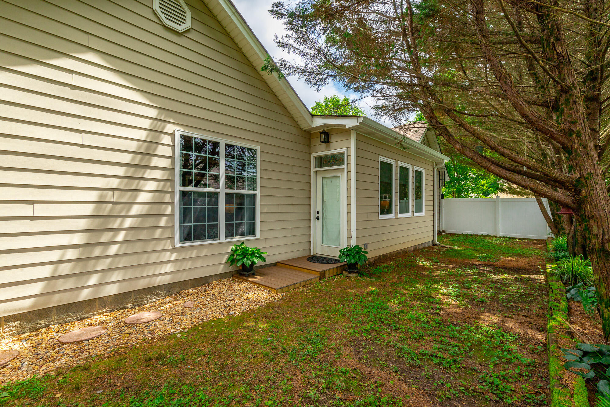 2311 Waterhaven Drive