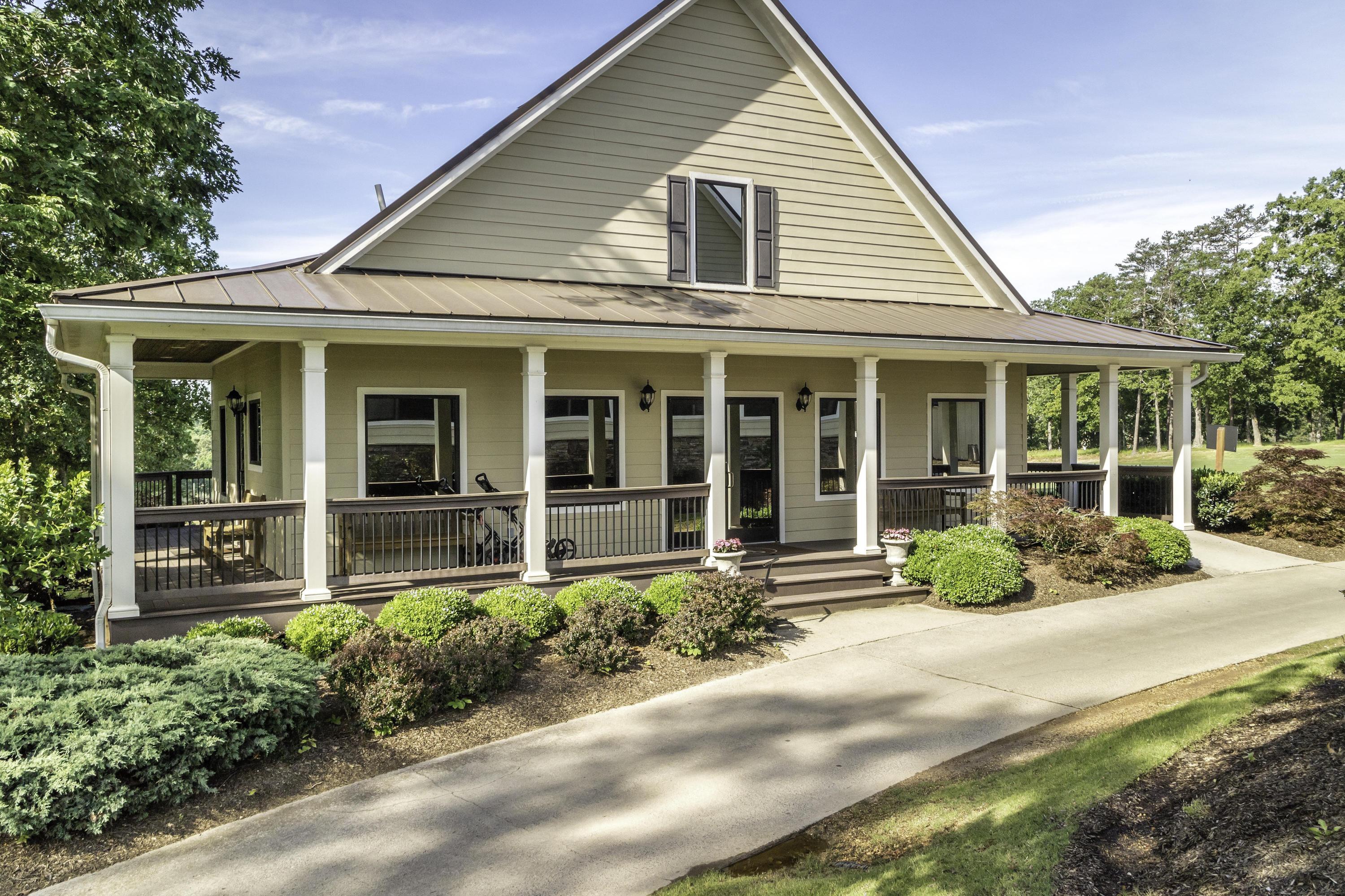 902 Cattails Drive