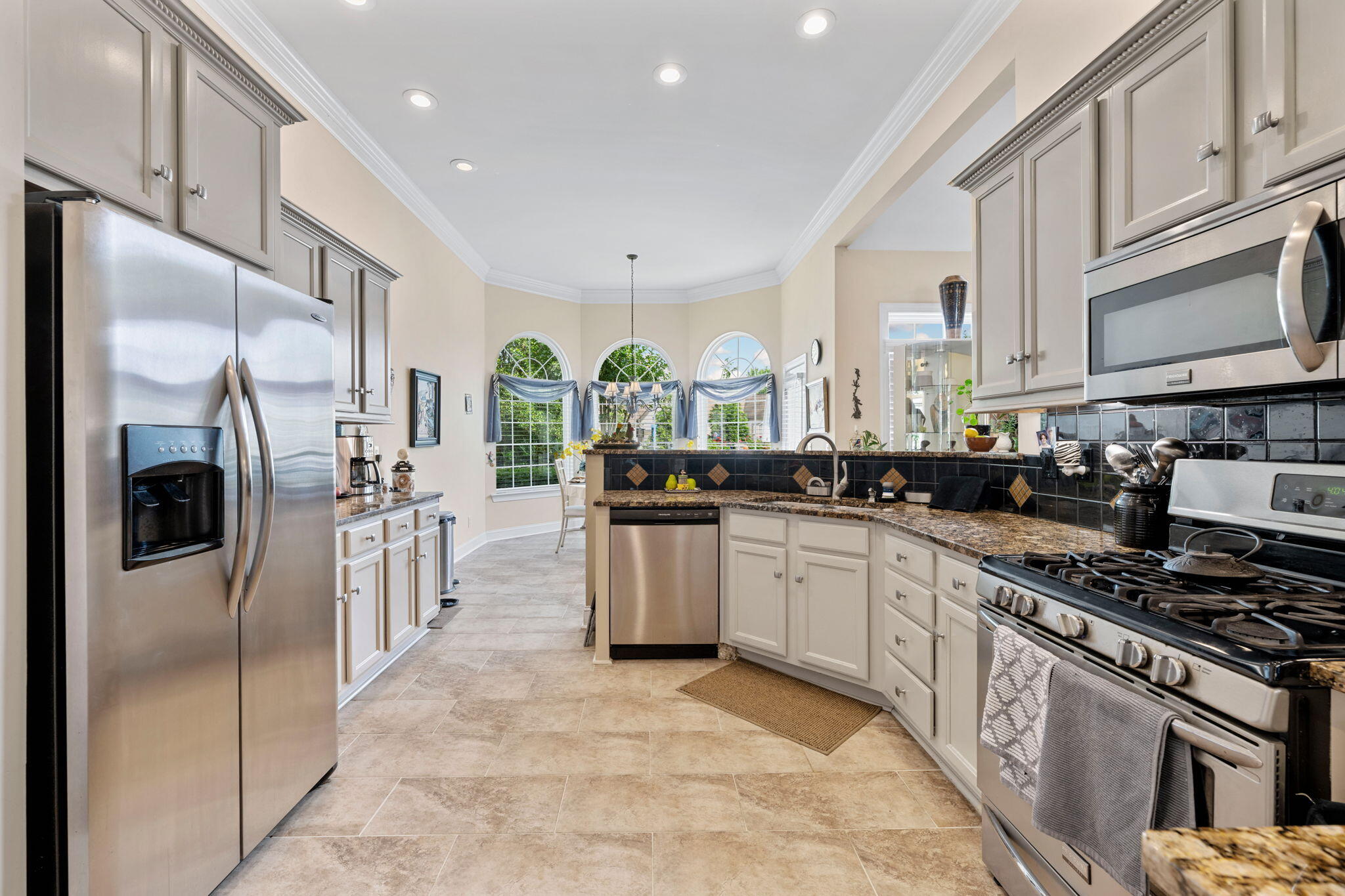 902 Cattails Drive