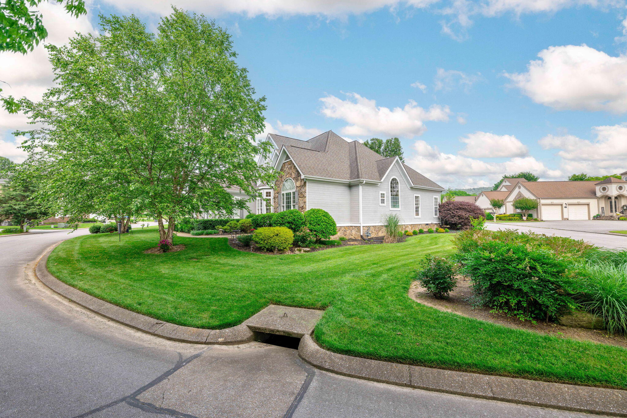 902 Cattails Drive