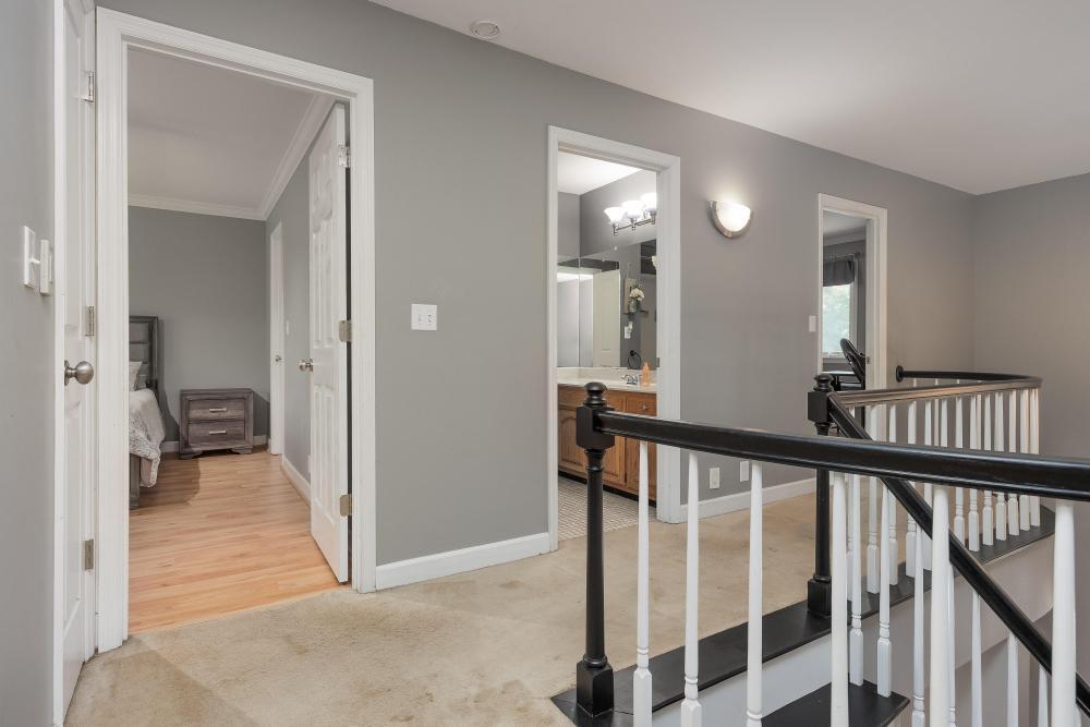 328 S Mission Ridge Drive