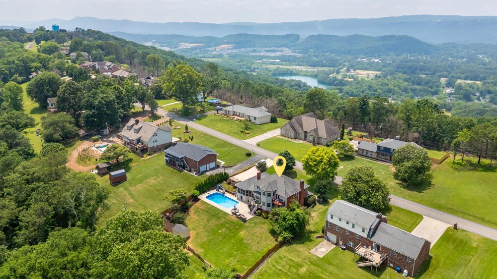 328 S Mission Ridge Drive