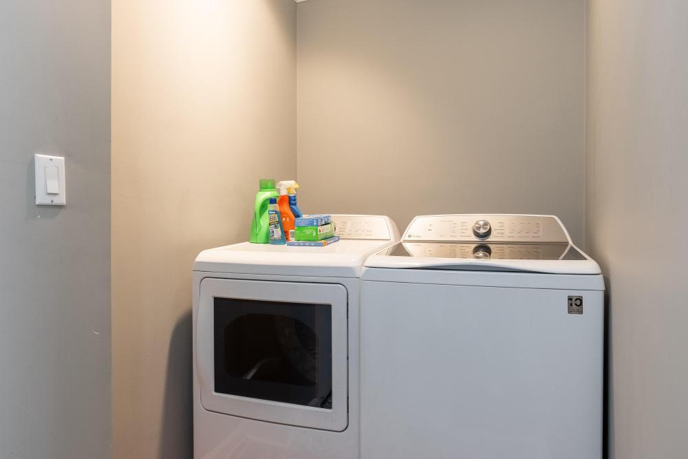 328 S Mission Ridge Drive