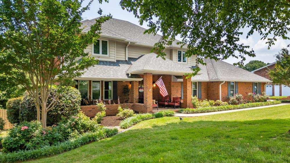 328 S Mission Ridge Drive