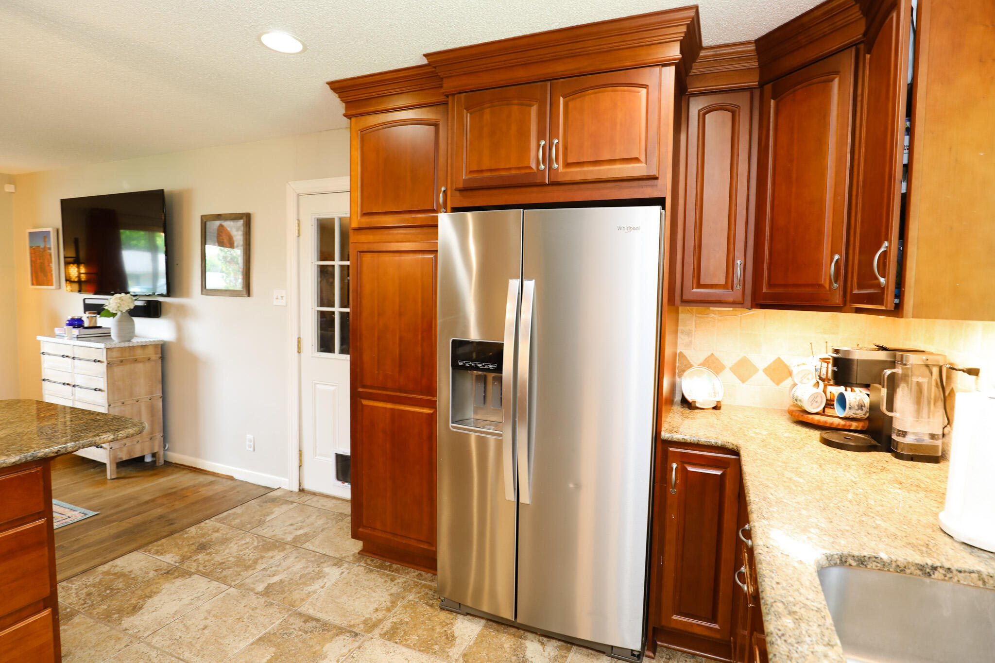 728 Roberta Drive Drive