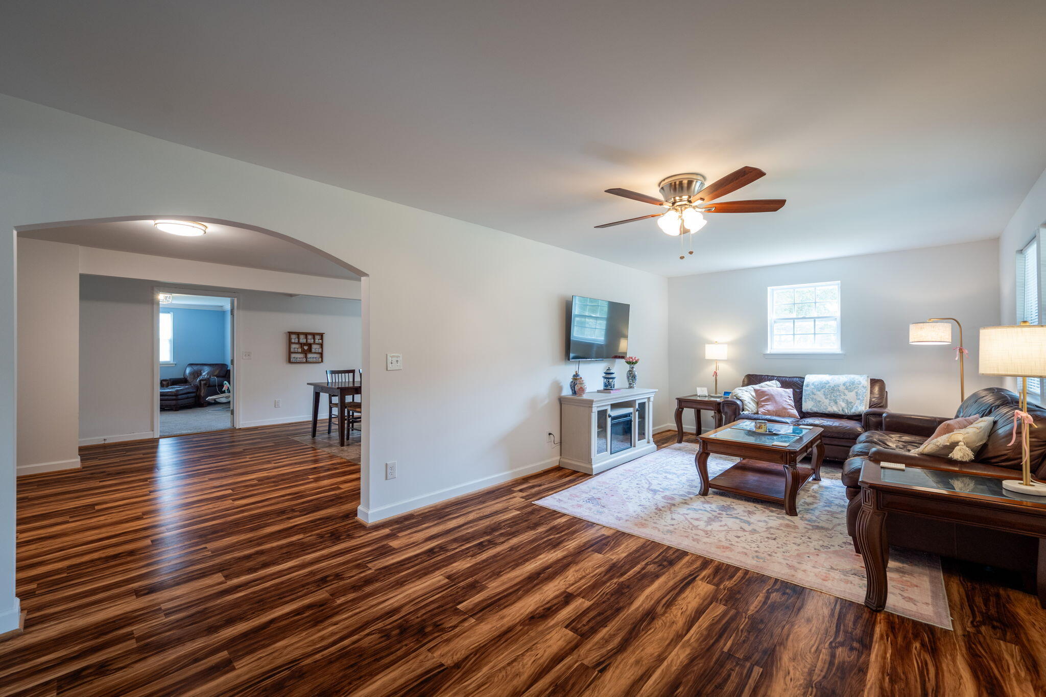 300 Bronco Road, LaFayette