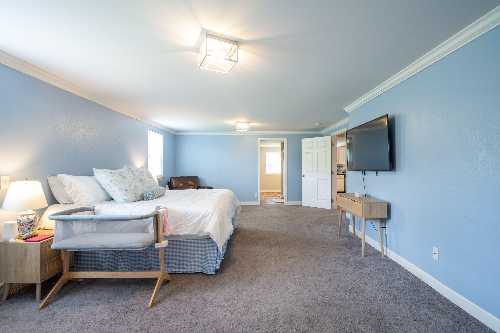 300 Bronco Road, LaFayette