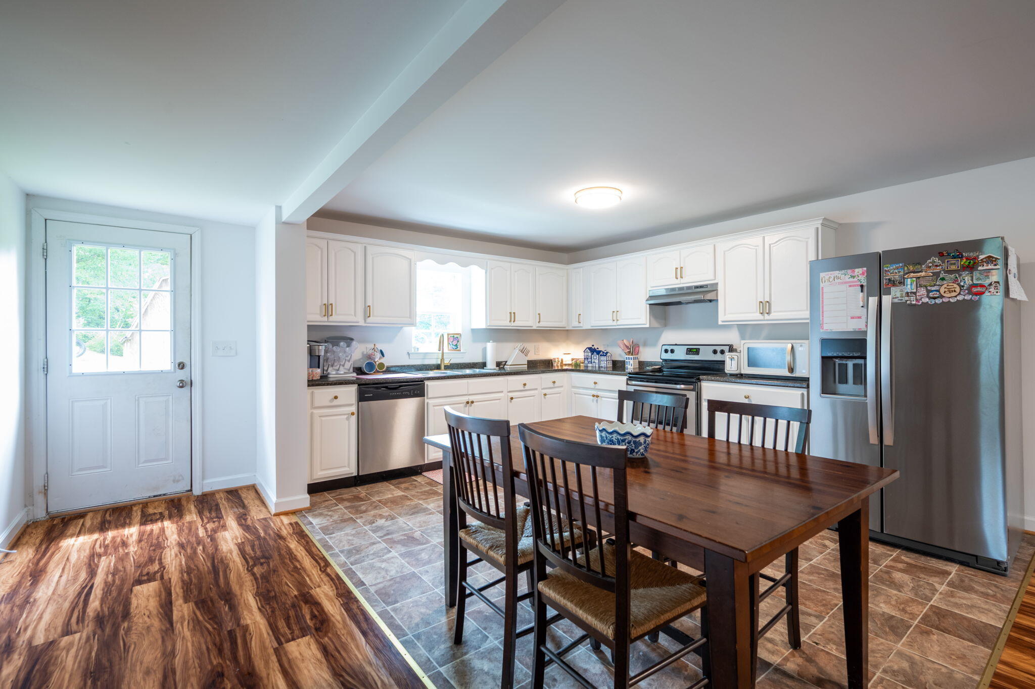 300 Bronco Road, LaFayette