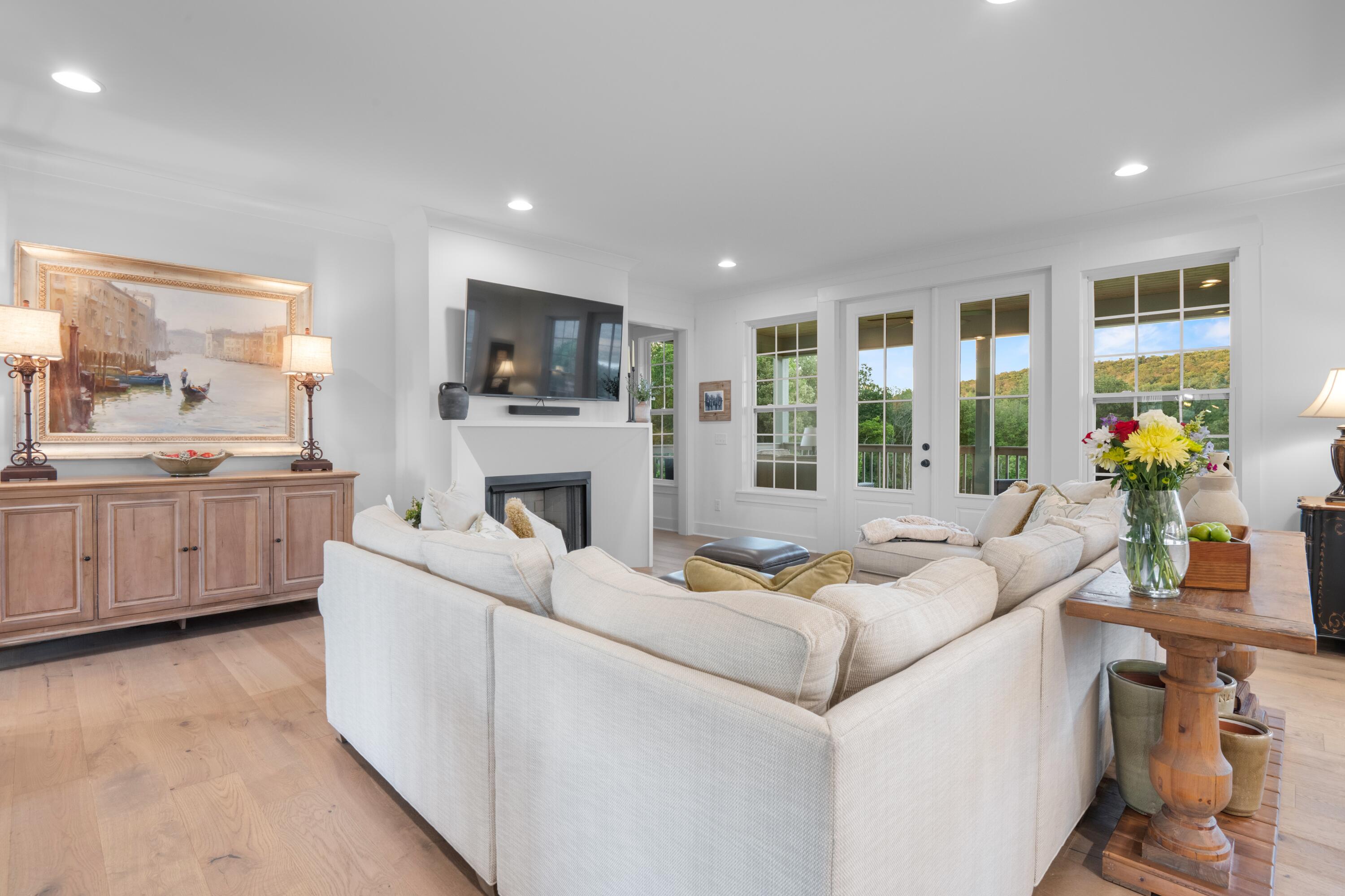250 Spinnaker Drive