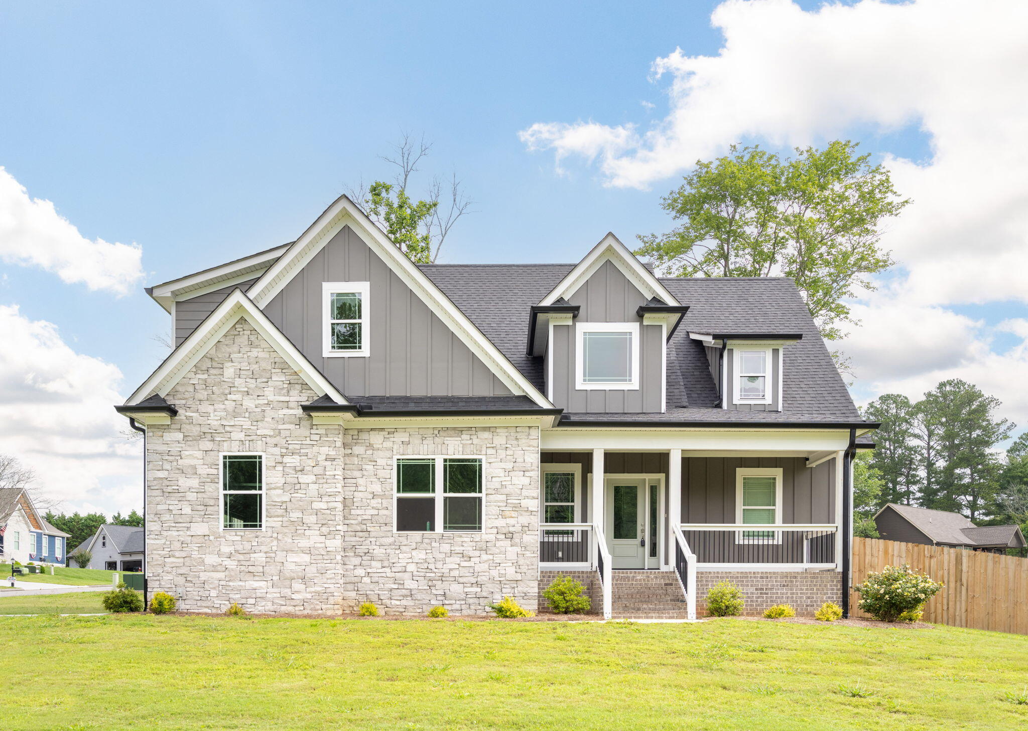 12 Windy Oak Drive