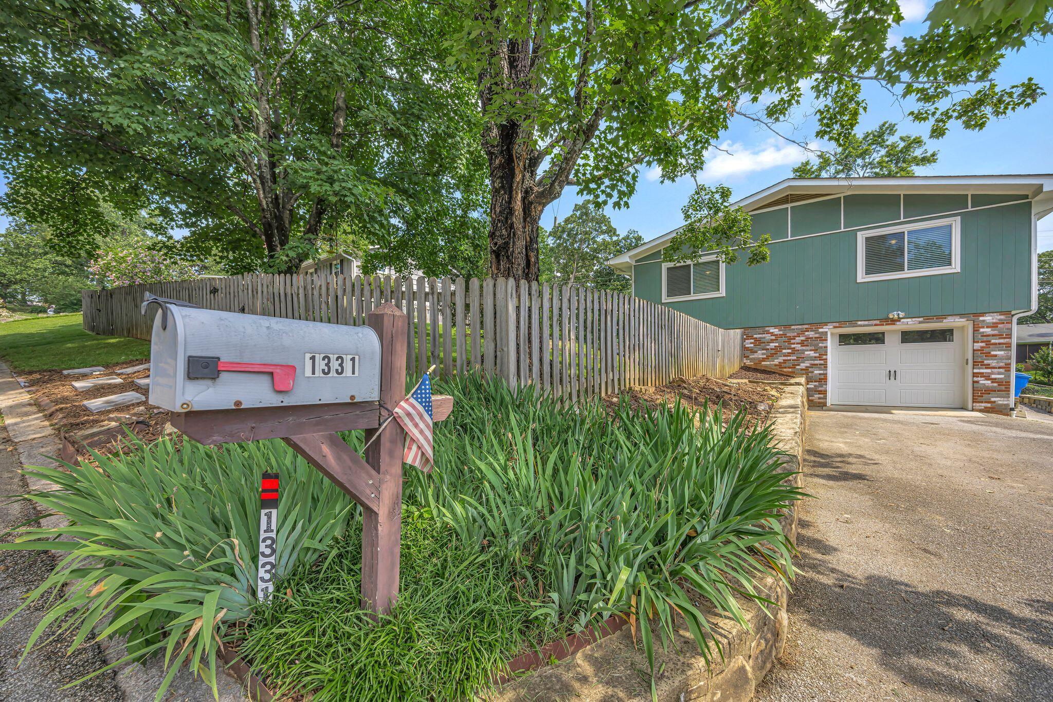 1331 Cloverdale Circle