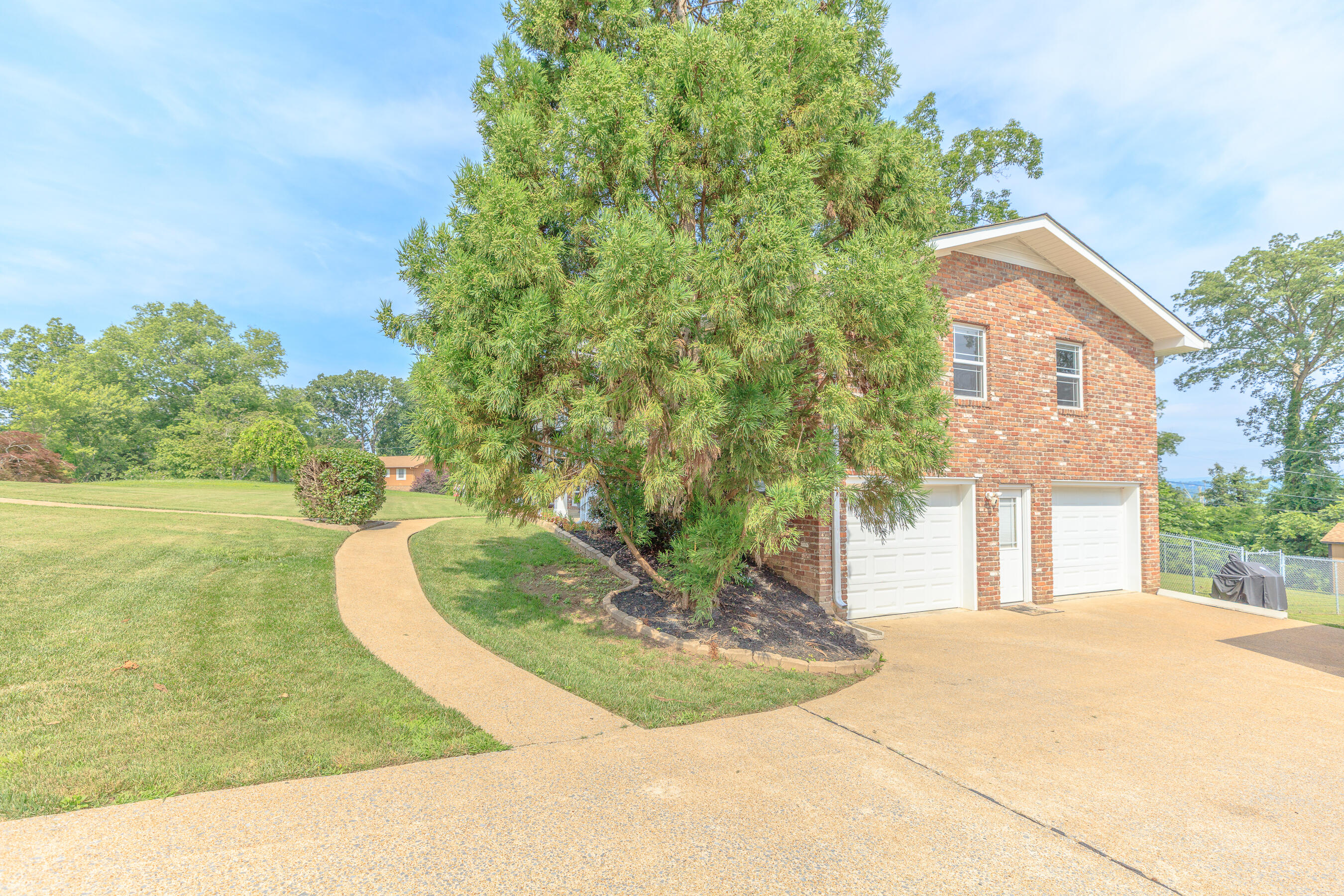 4873 Lone Hill Road