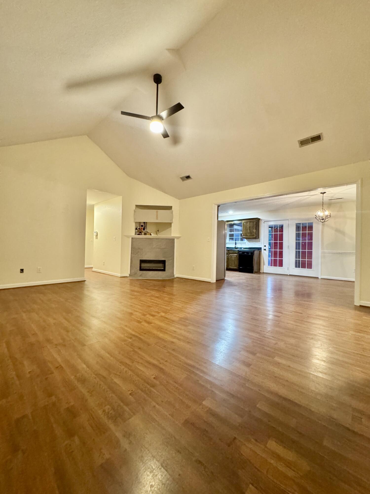 191 Bluegrass Circle