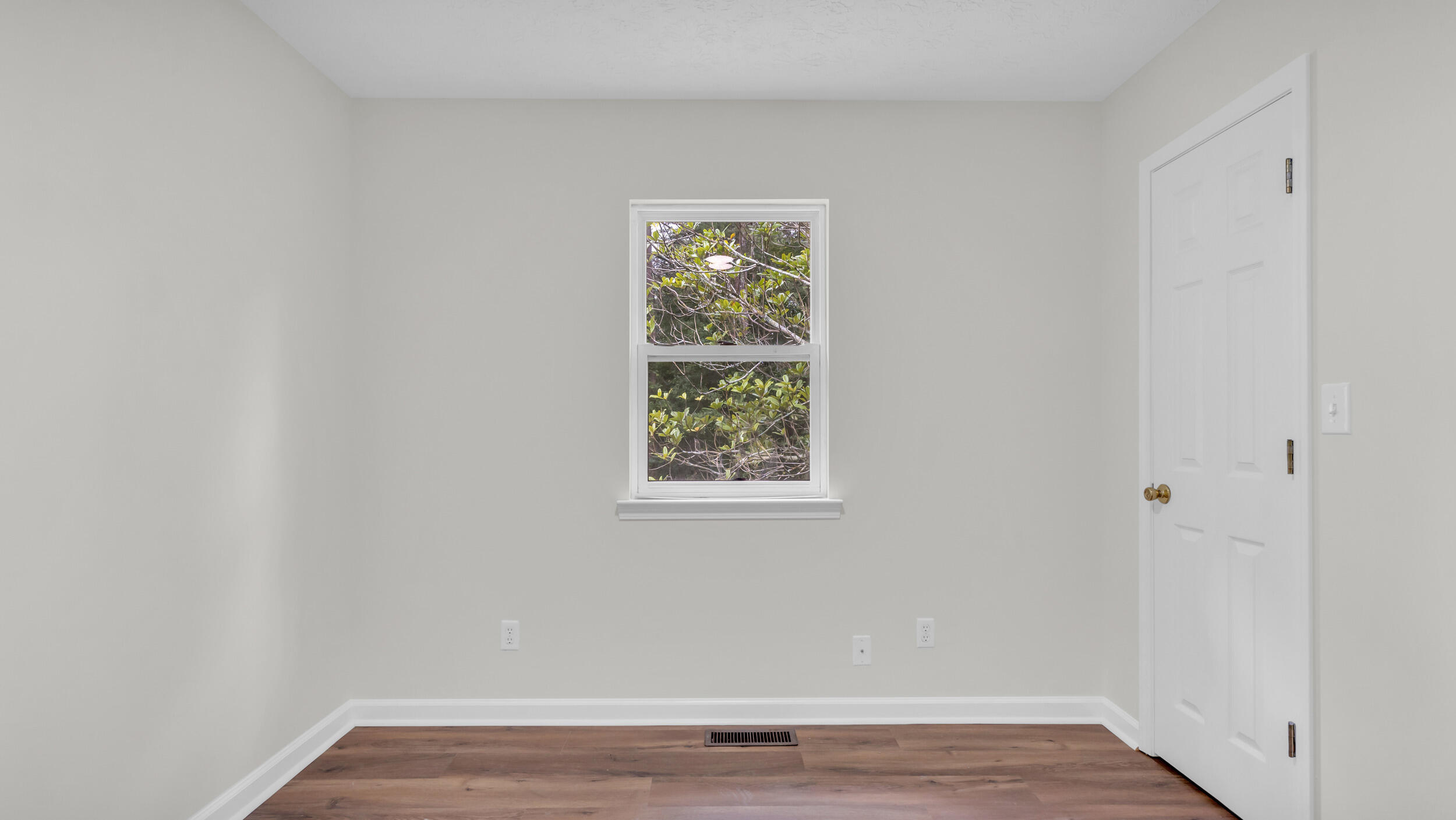 607 Gregory Lane, LaFayette