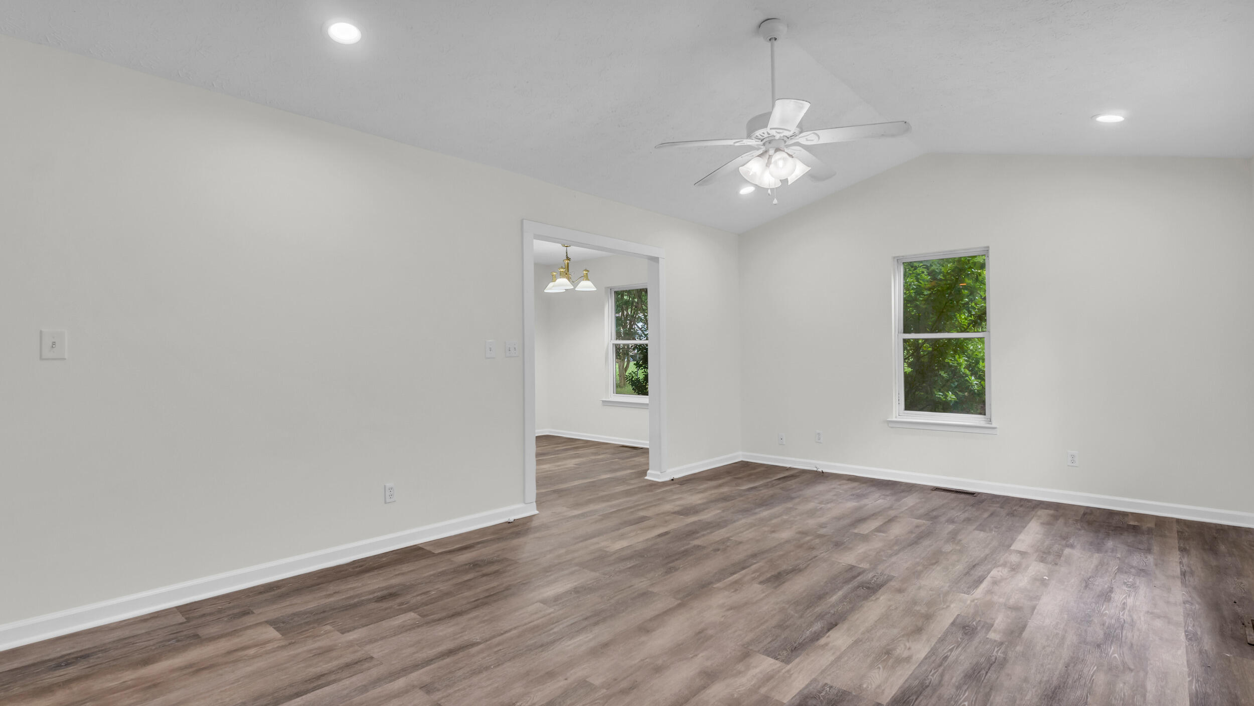 607 Gregory Lane, LaFayette