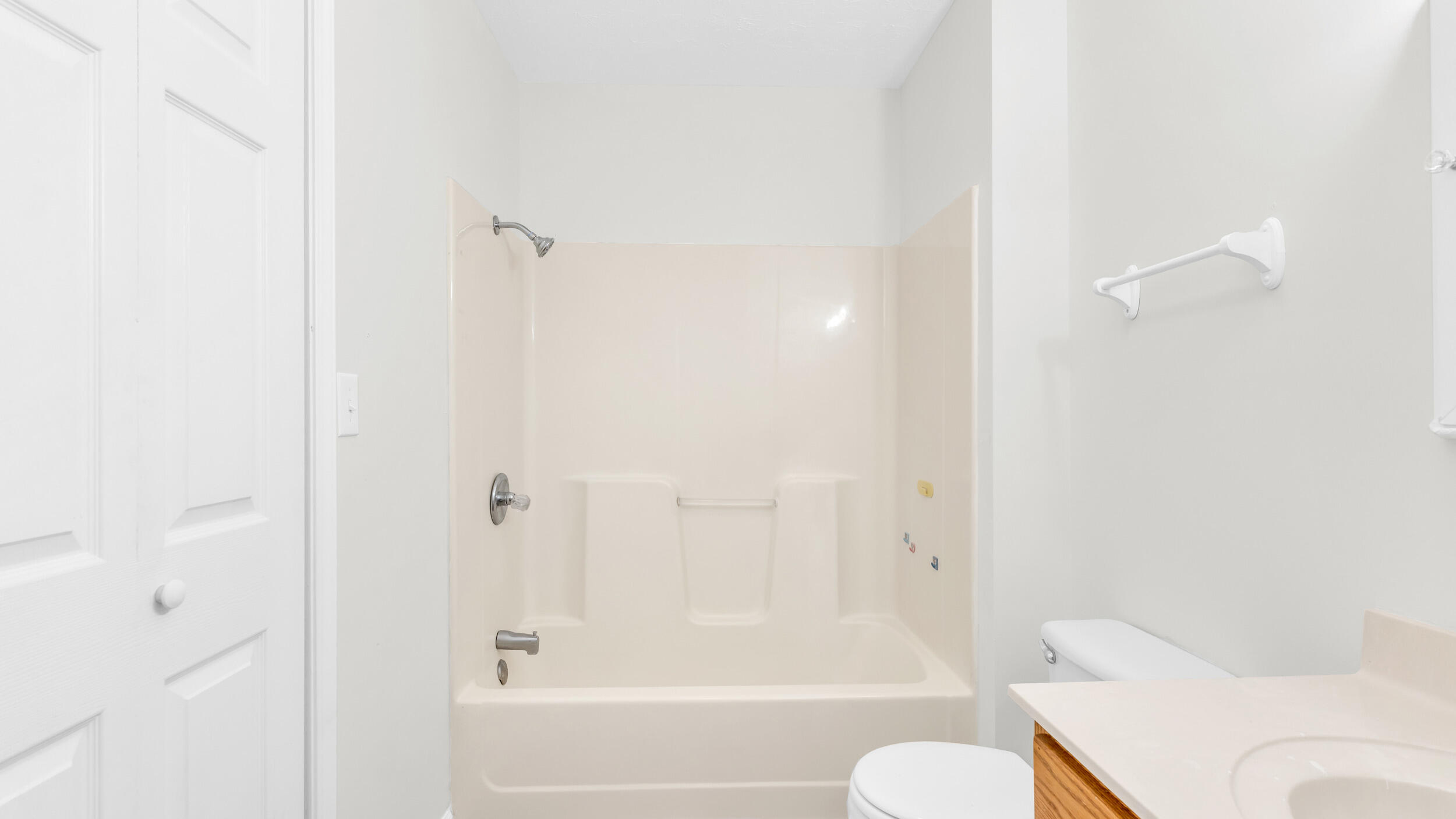 607 Gregory Lane, LaFayette
