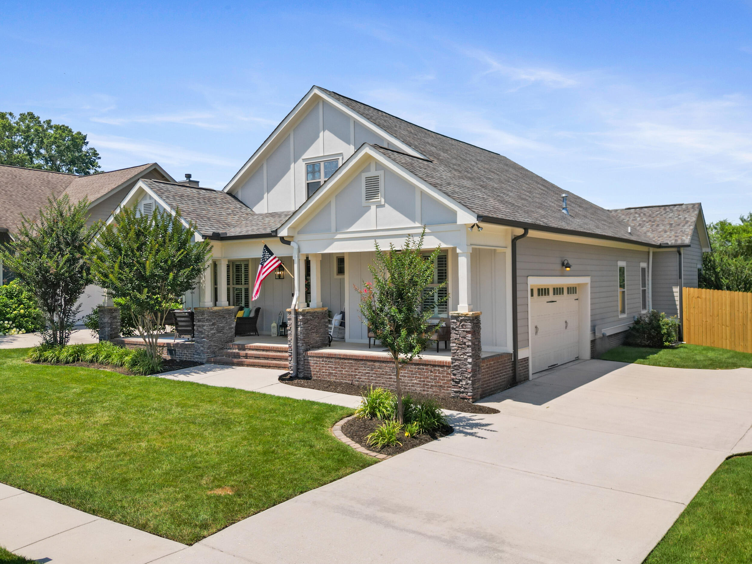 3528 Morning Dew Cove