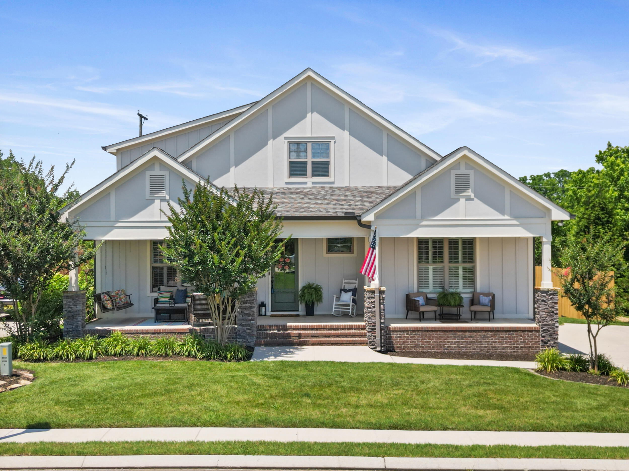 3528 Morning Dew Cove