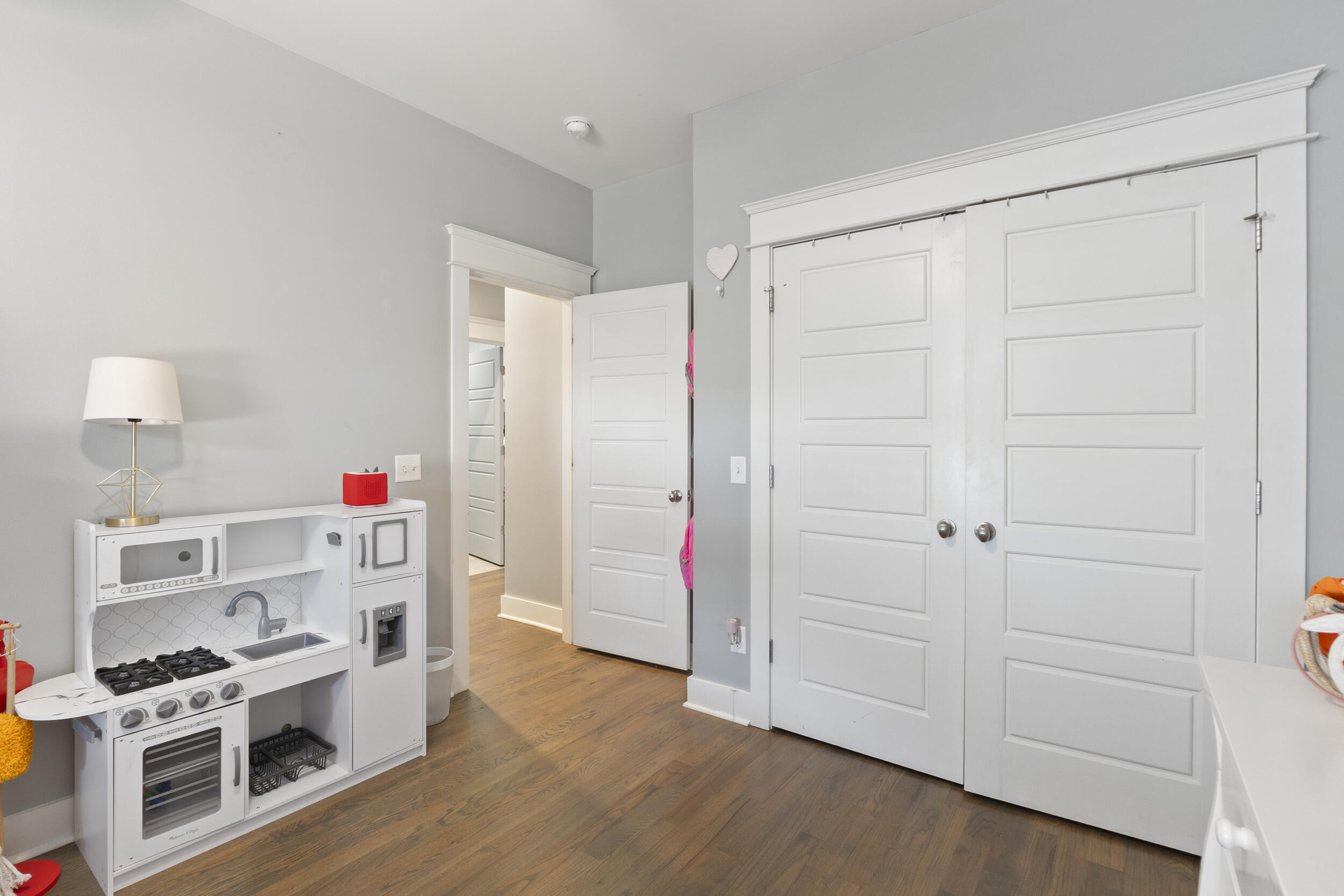 3528 Morning Dew Cove