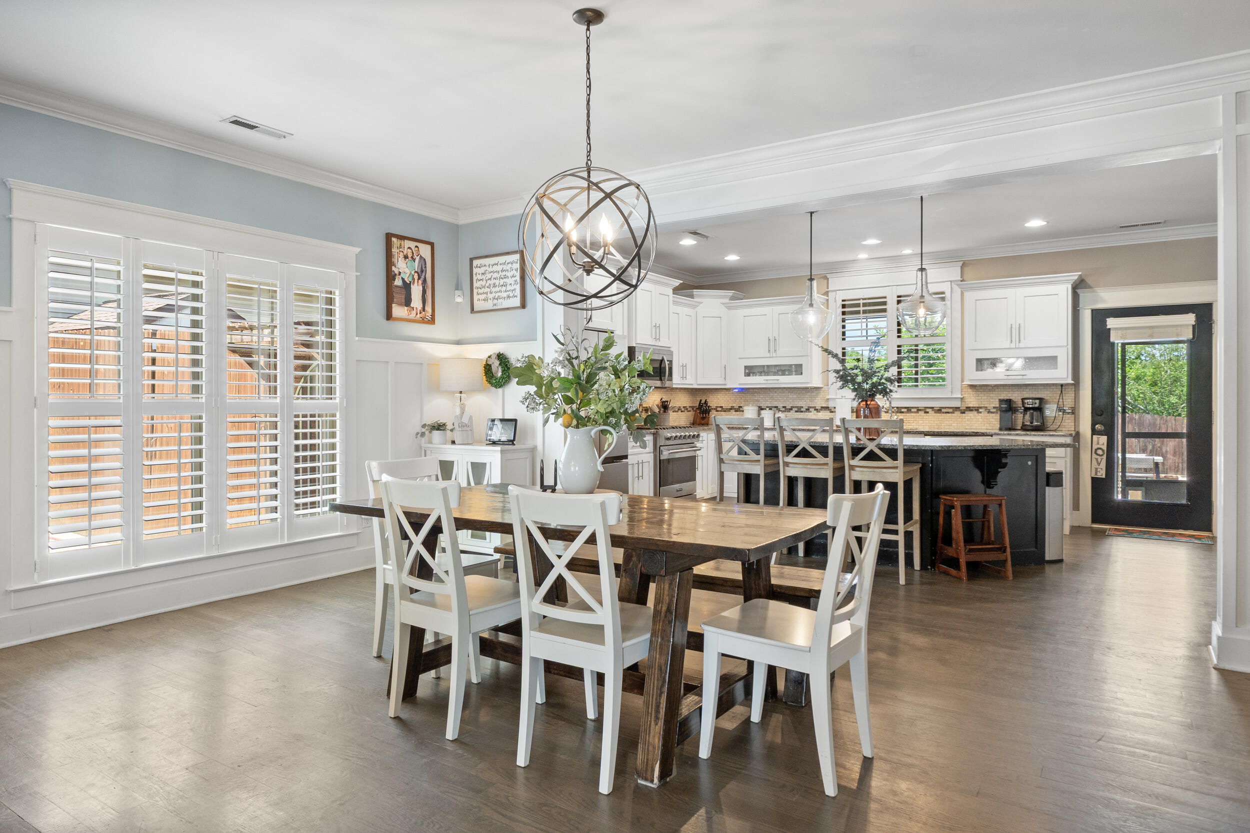 3528 Morning Dew Cove