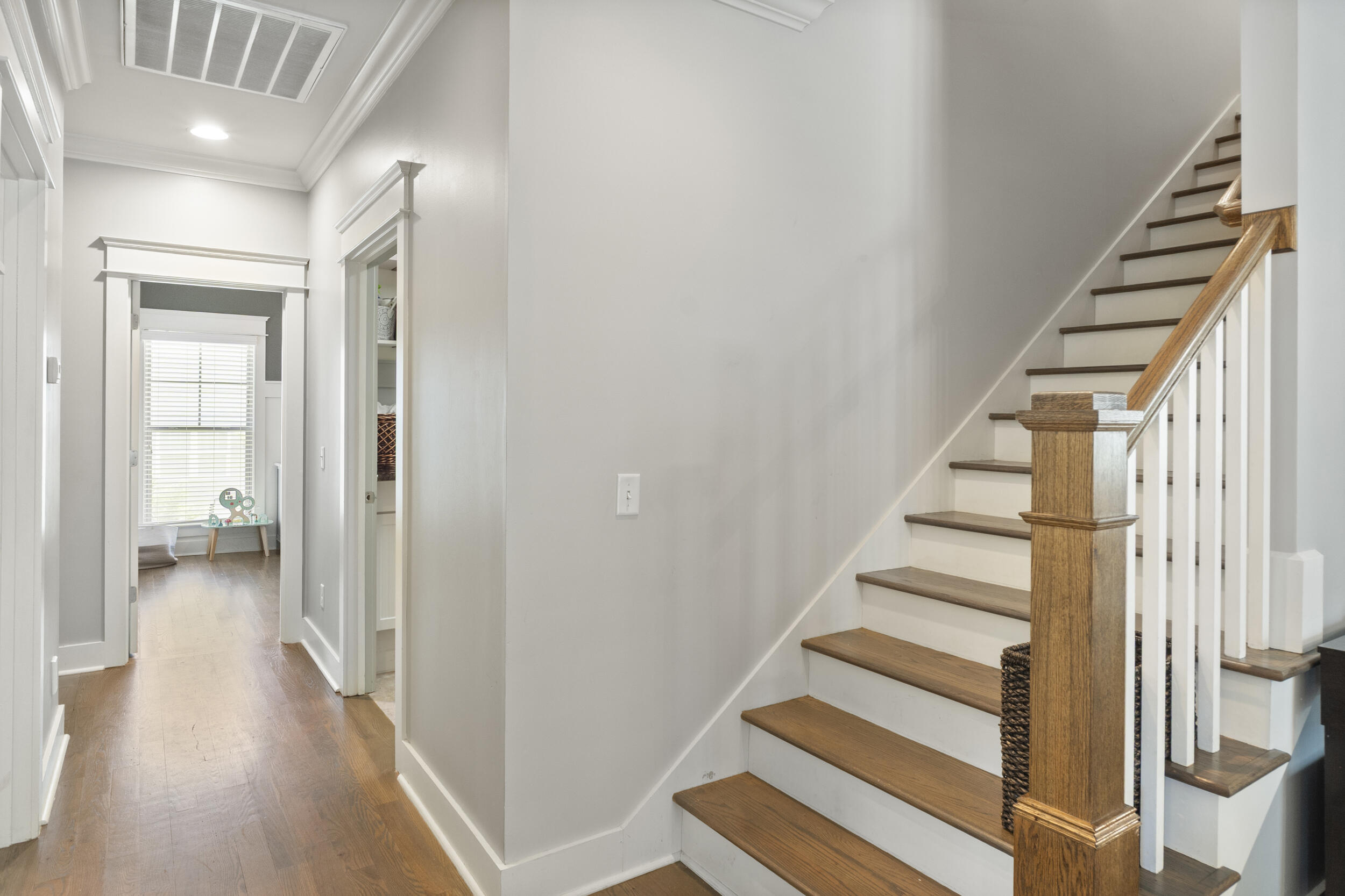 3528 Morning Dew Cove