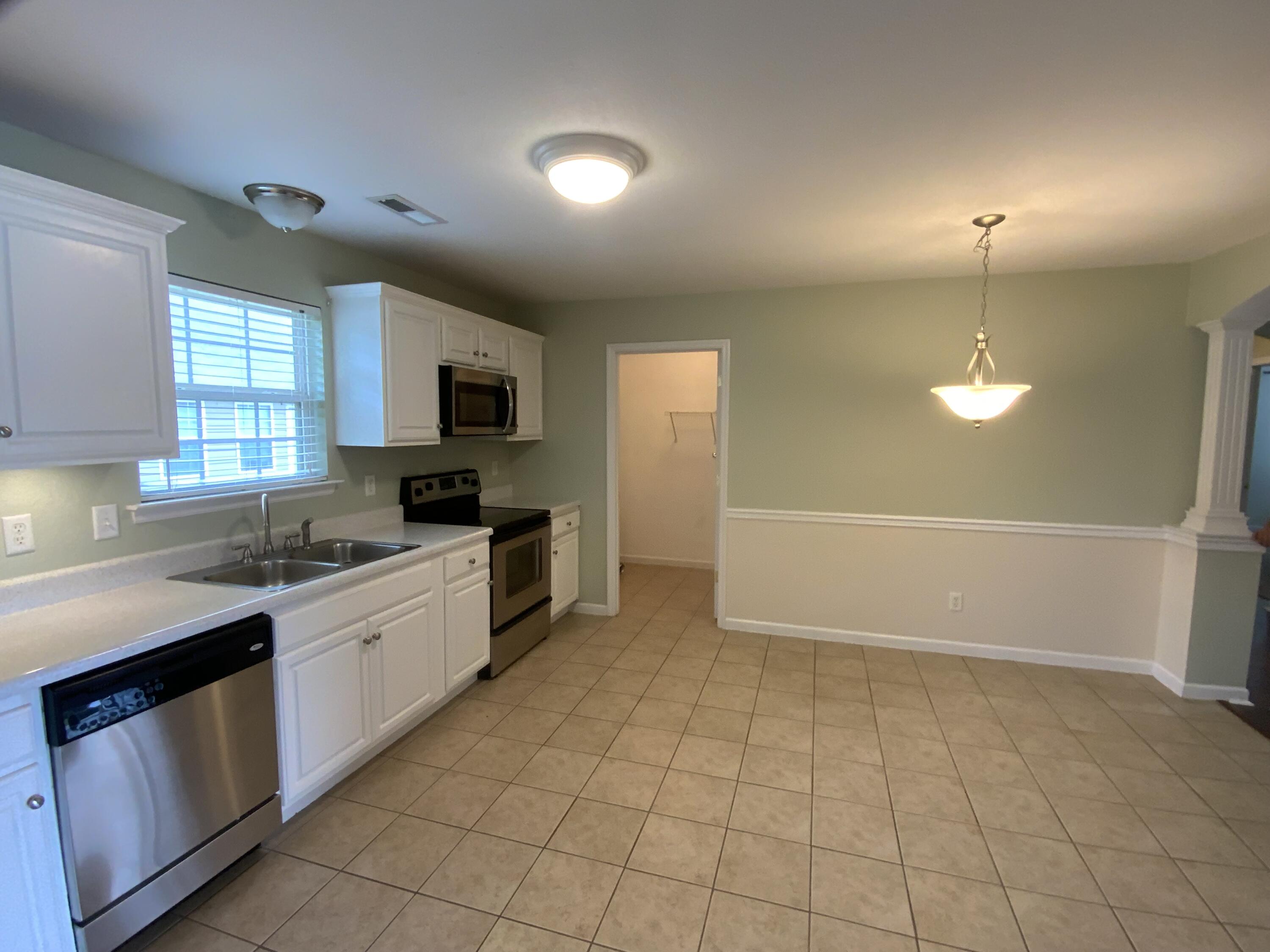 904 Cedar Creek Drive