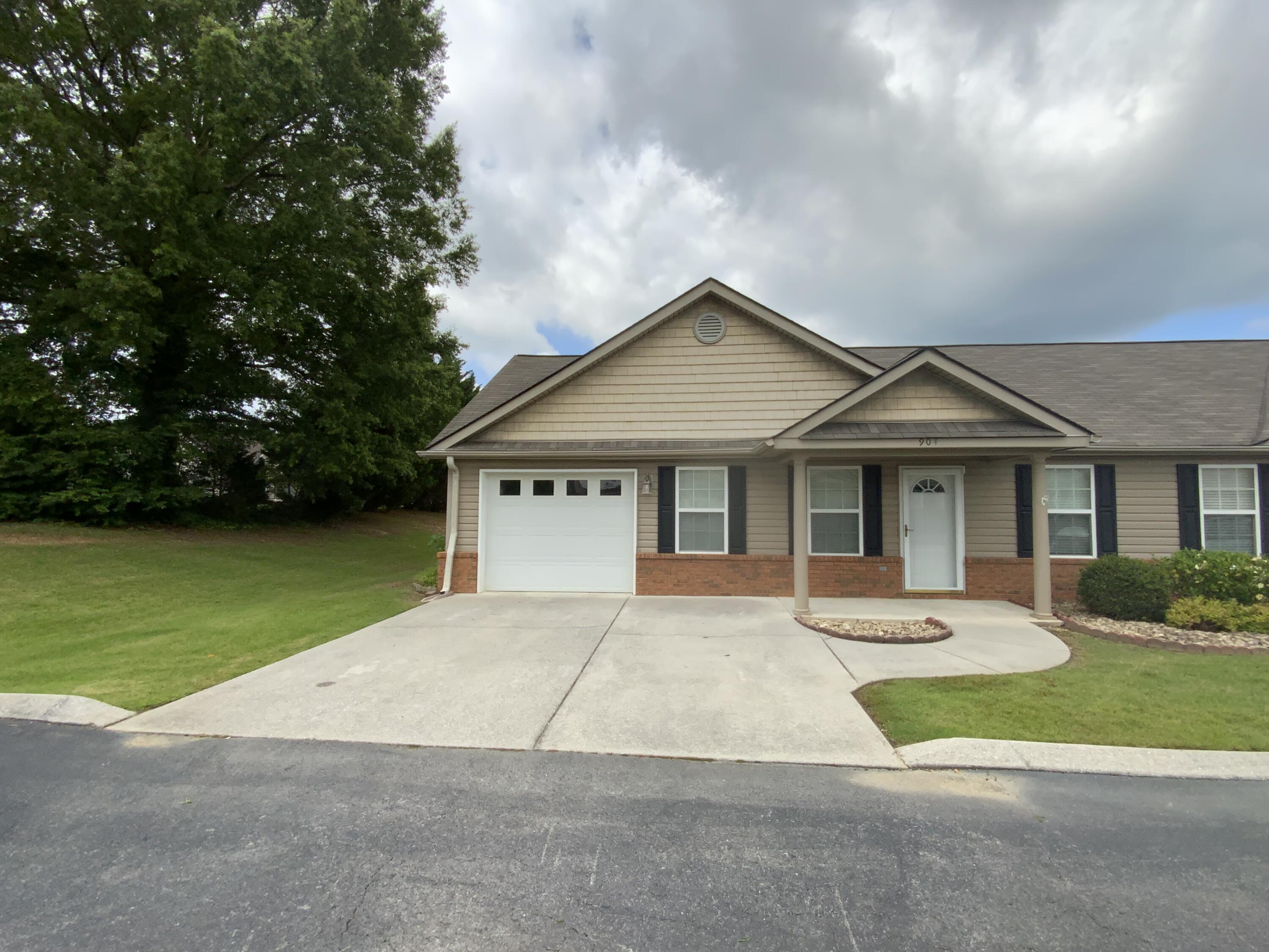 904 Cedar Creek Drive