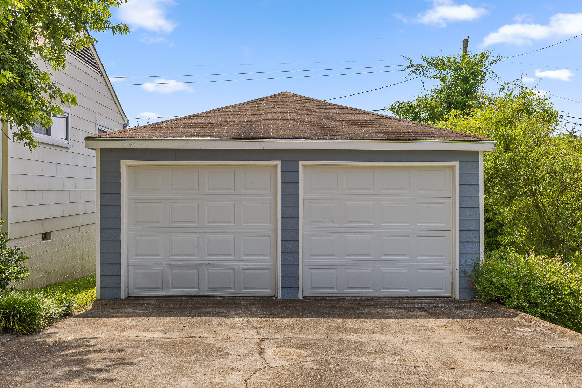 608 Maple Lane