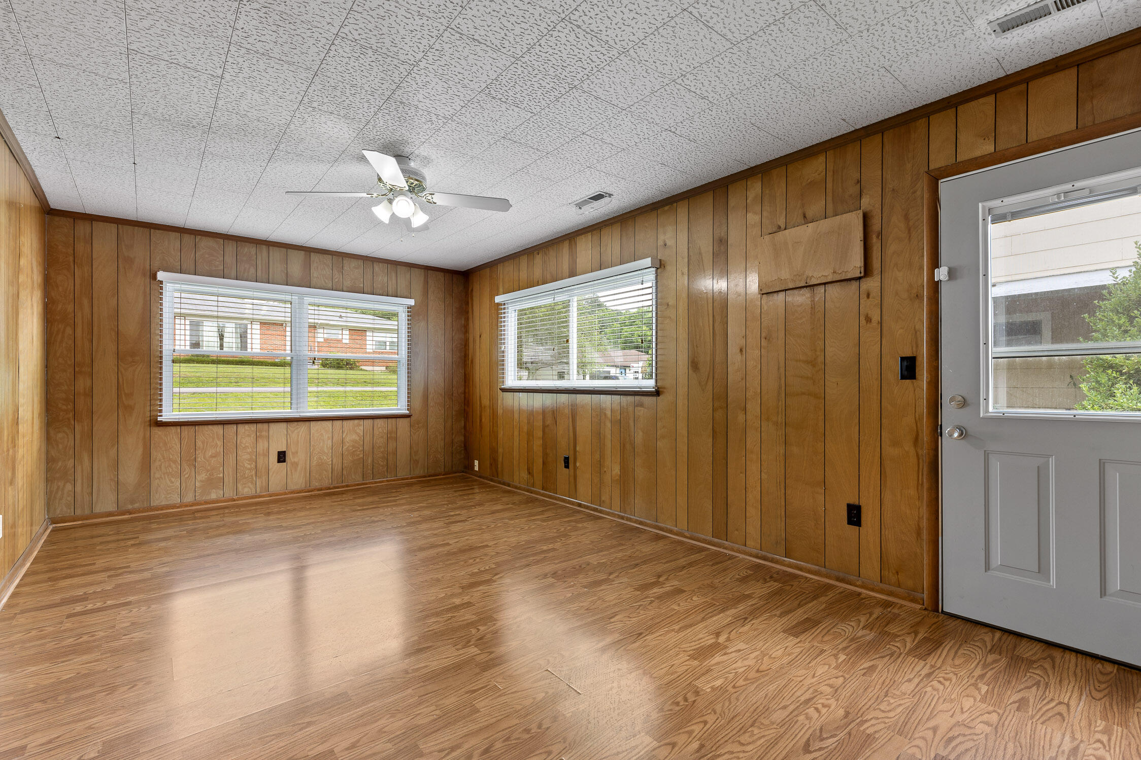 608 Maple Lane