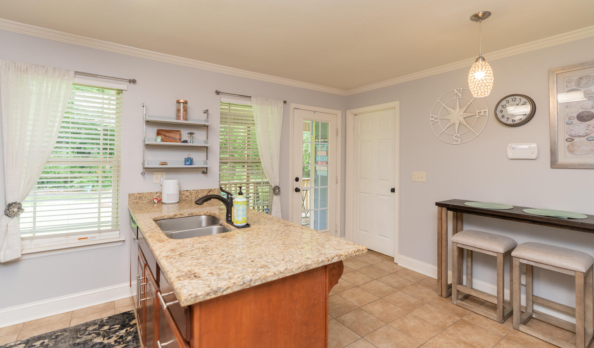3613 Altamira Drive