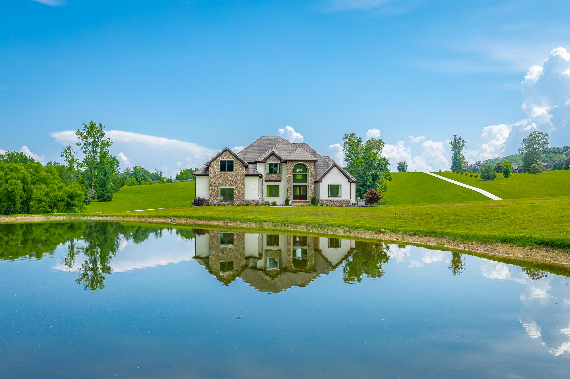 1524 Green Pond Road