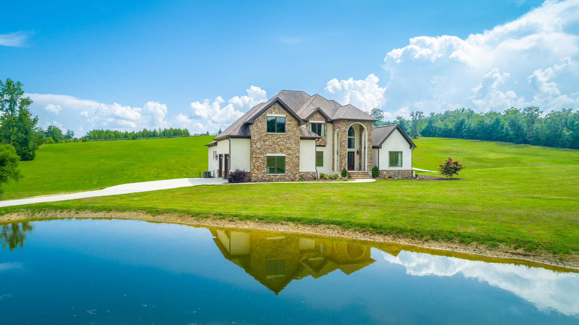1524 Green Pond Road