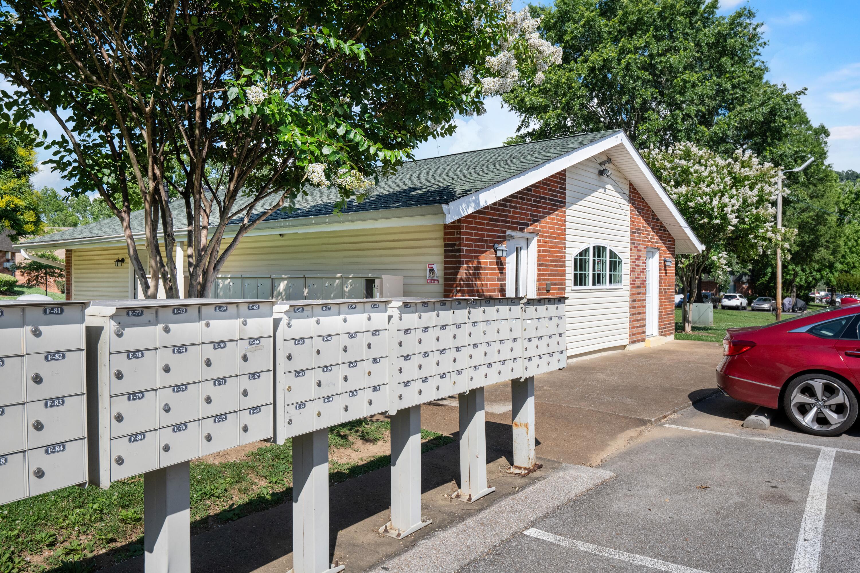 900 Mountain Creek Road, E66