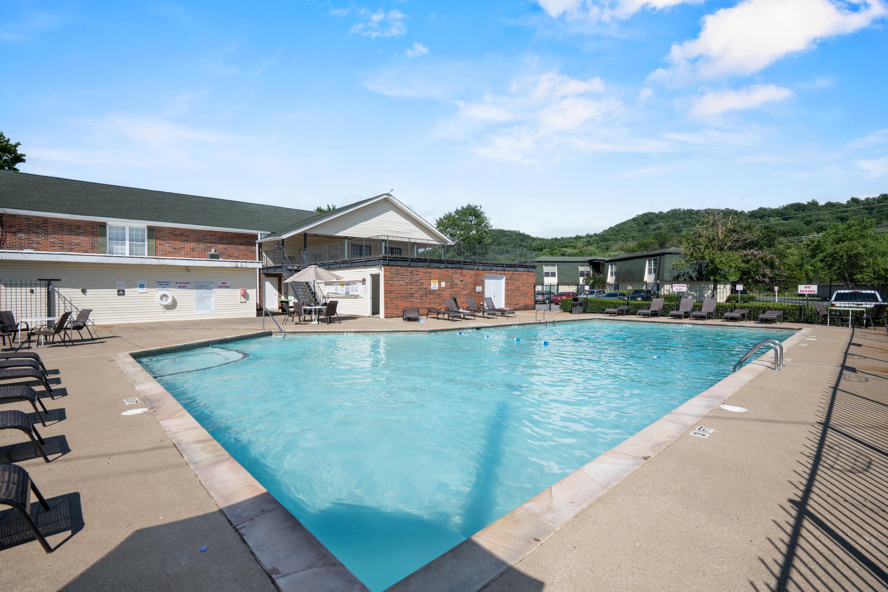 900 Mountain Creek Road, E66