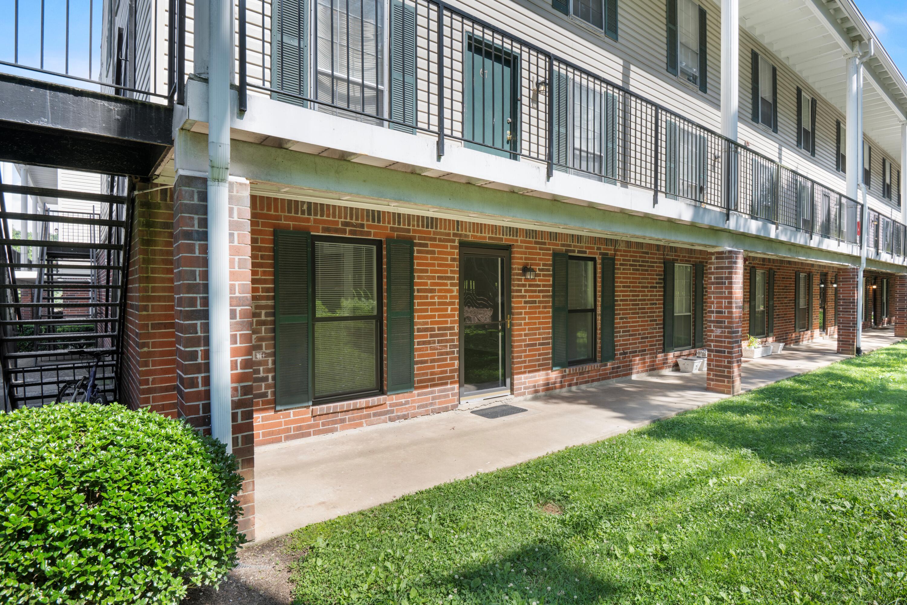 900 Mountain Creek Road, E66
