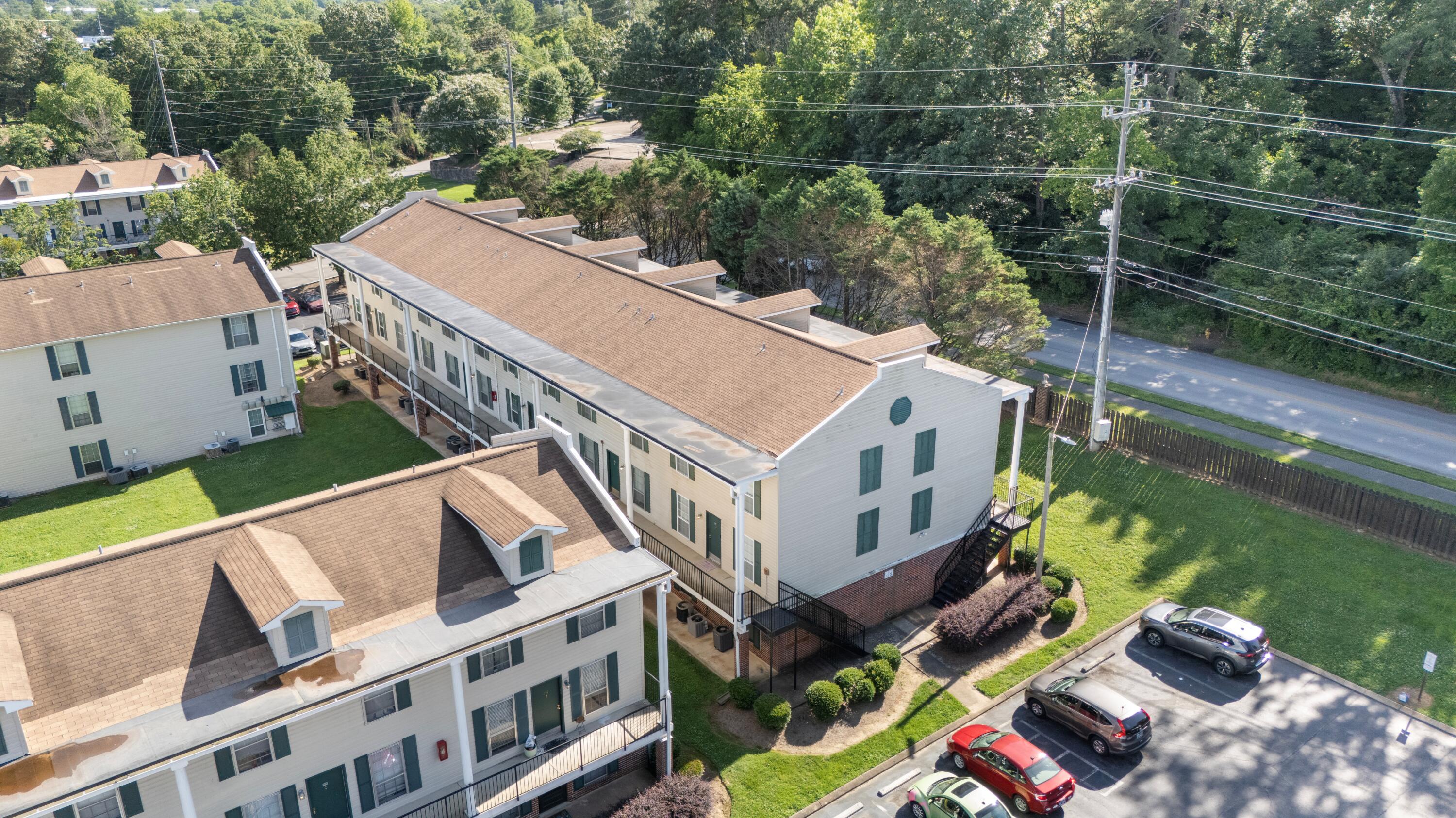 900 Mountain Creek Road, E66
