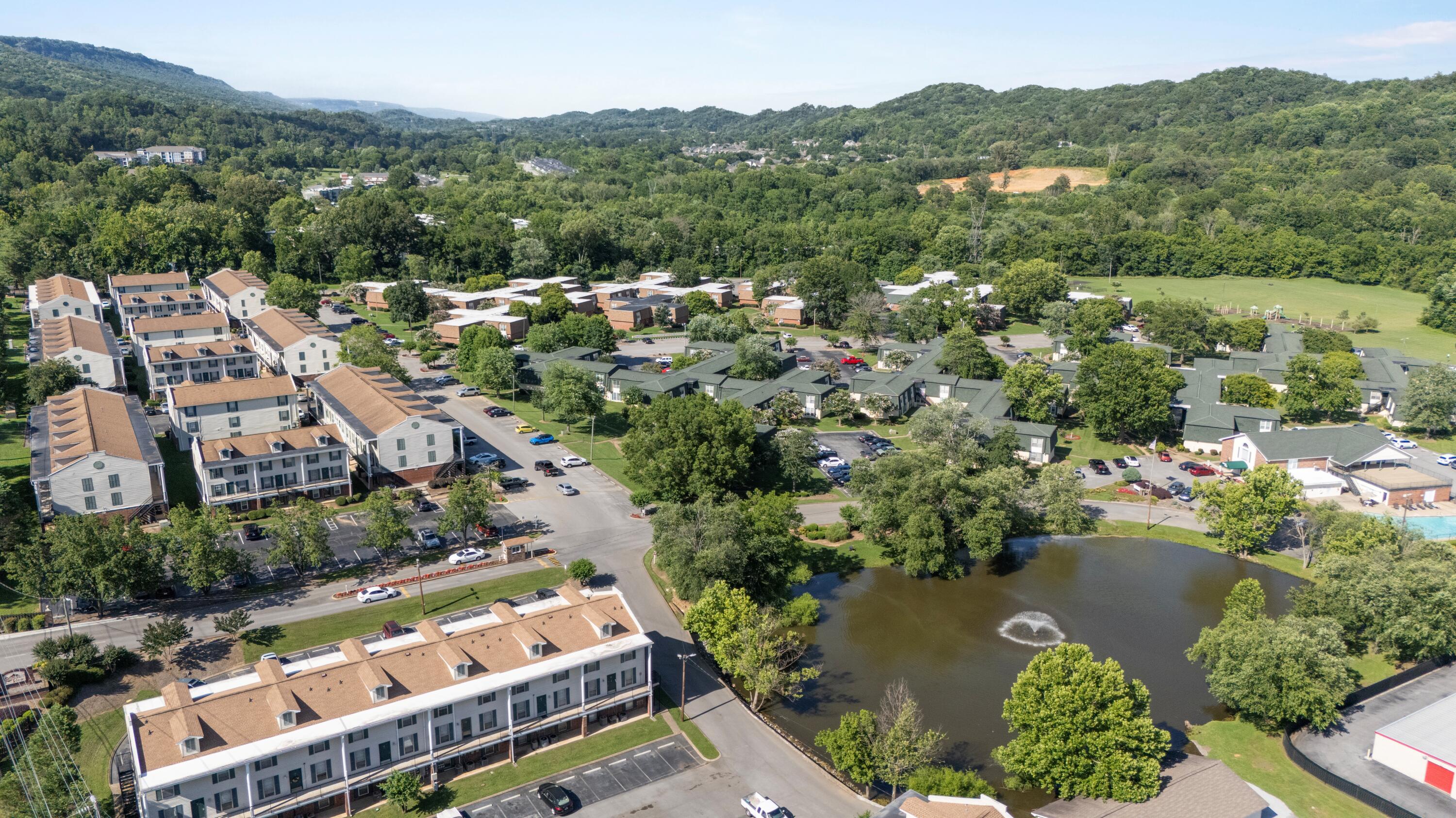 900 Mountain Creek Road, E66