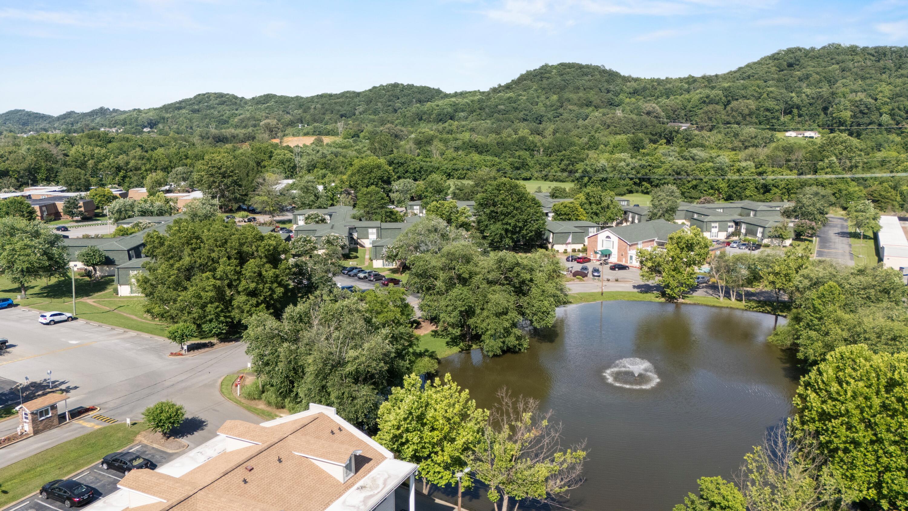 900 Mountain Creek Road, E66