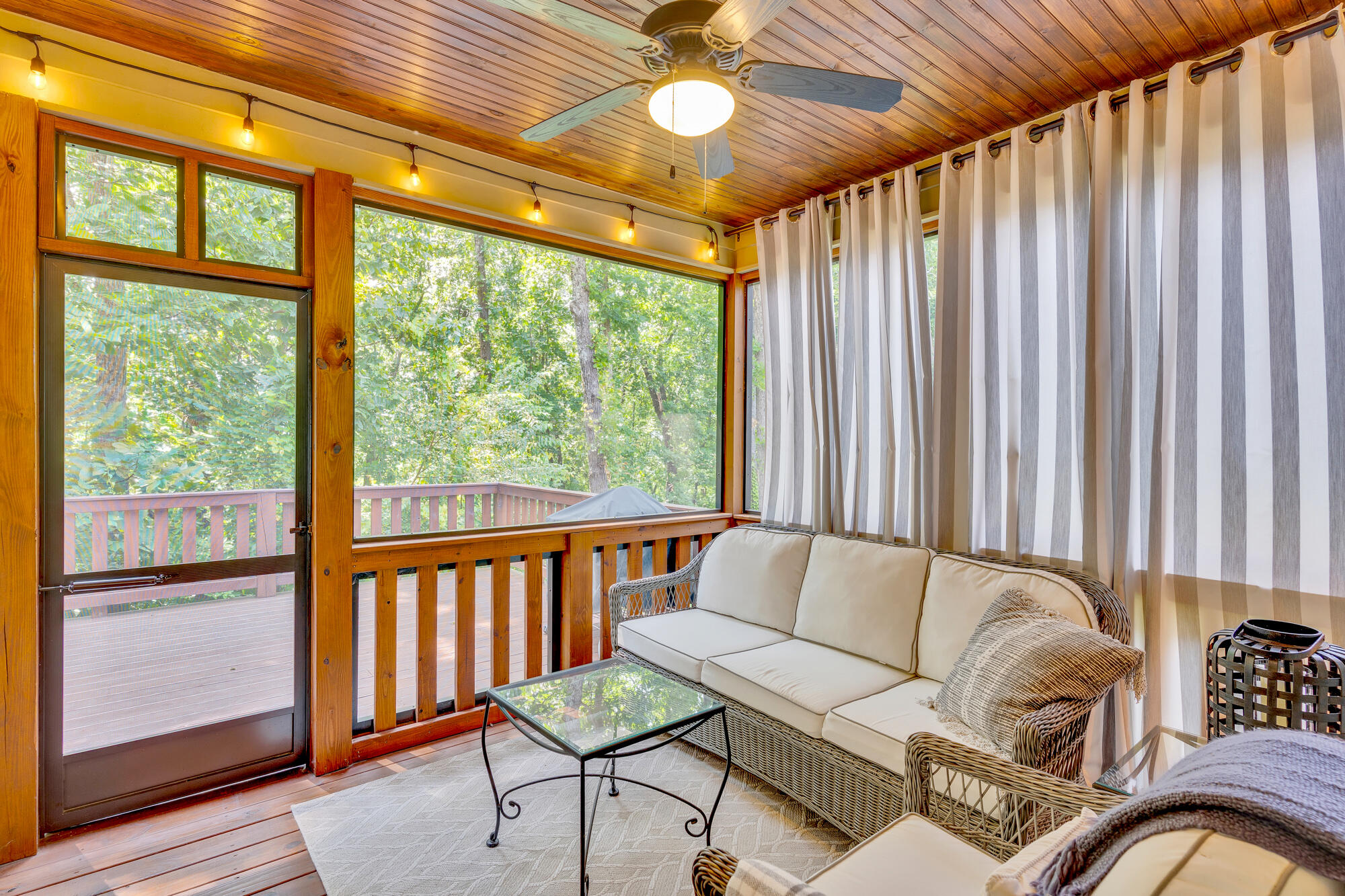 603 Alston Drive, 77