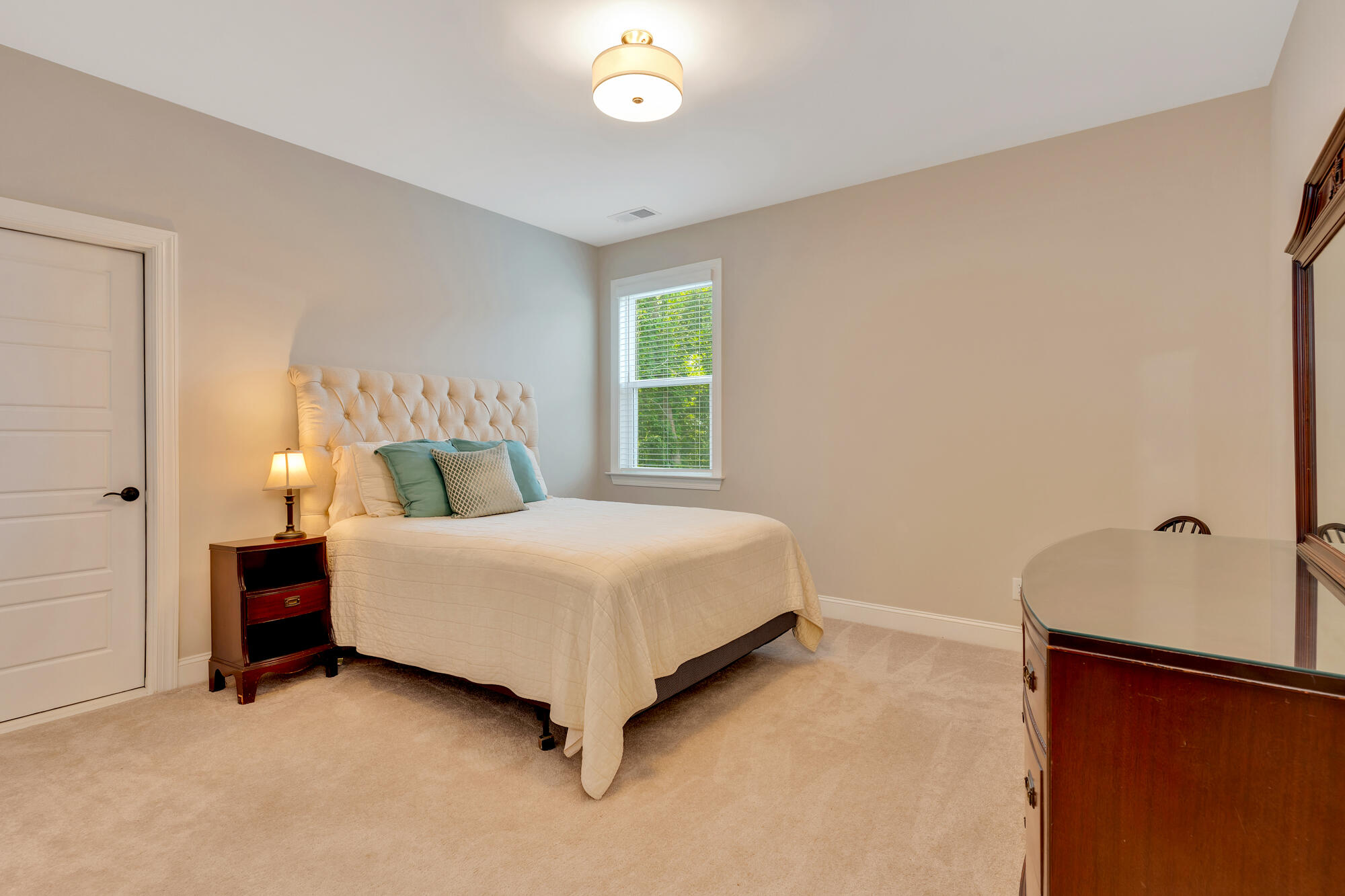603 Alston Drive, 77