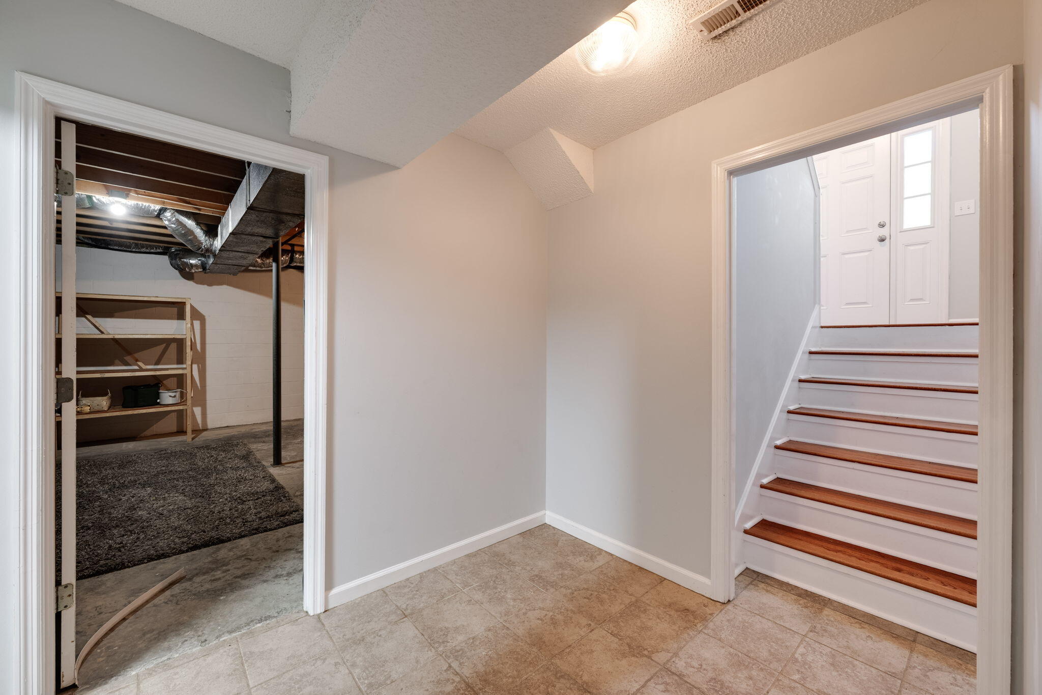 10111 Rolling Wind Drive