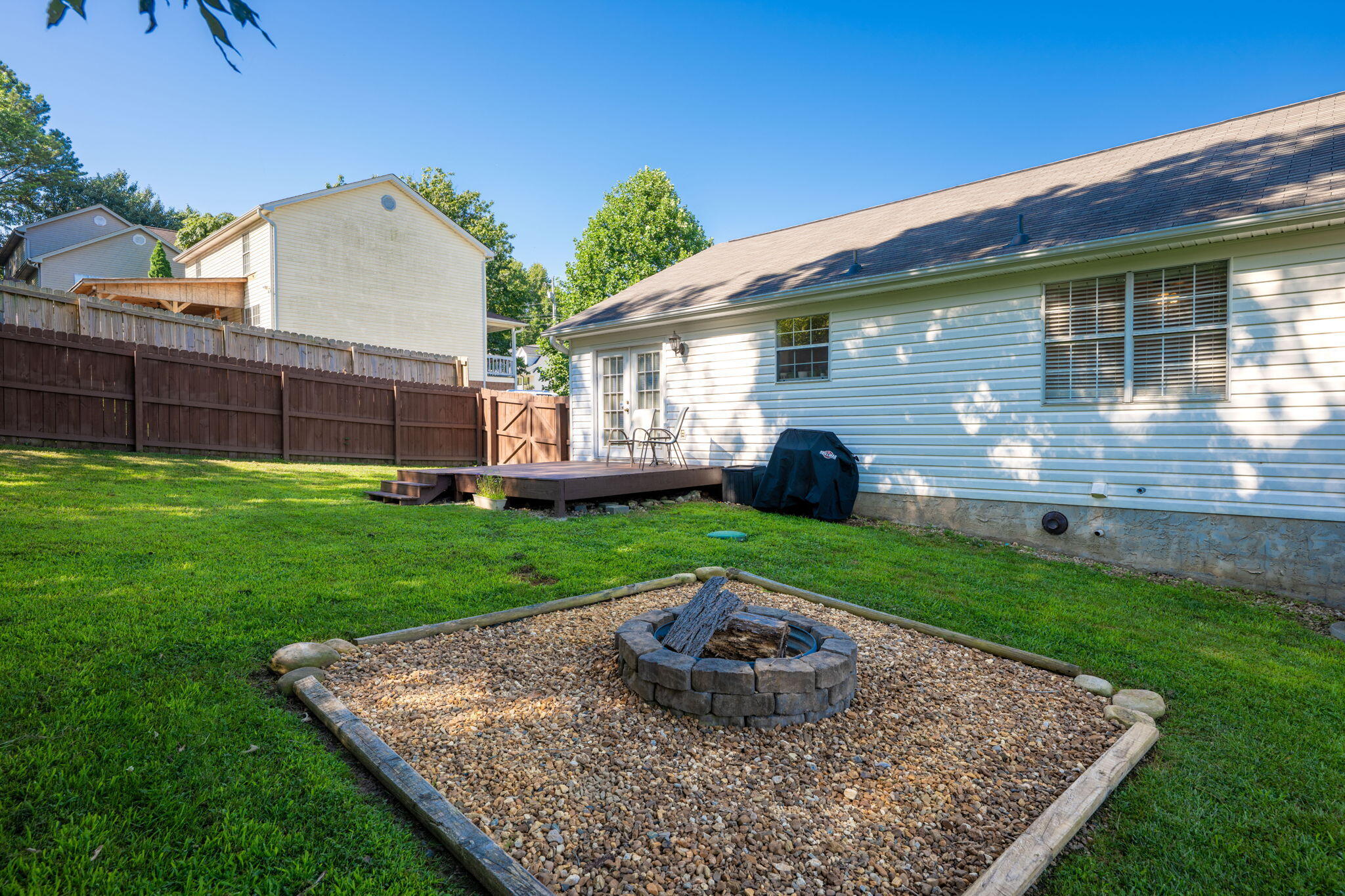 10111 Rolling Wind Drive