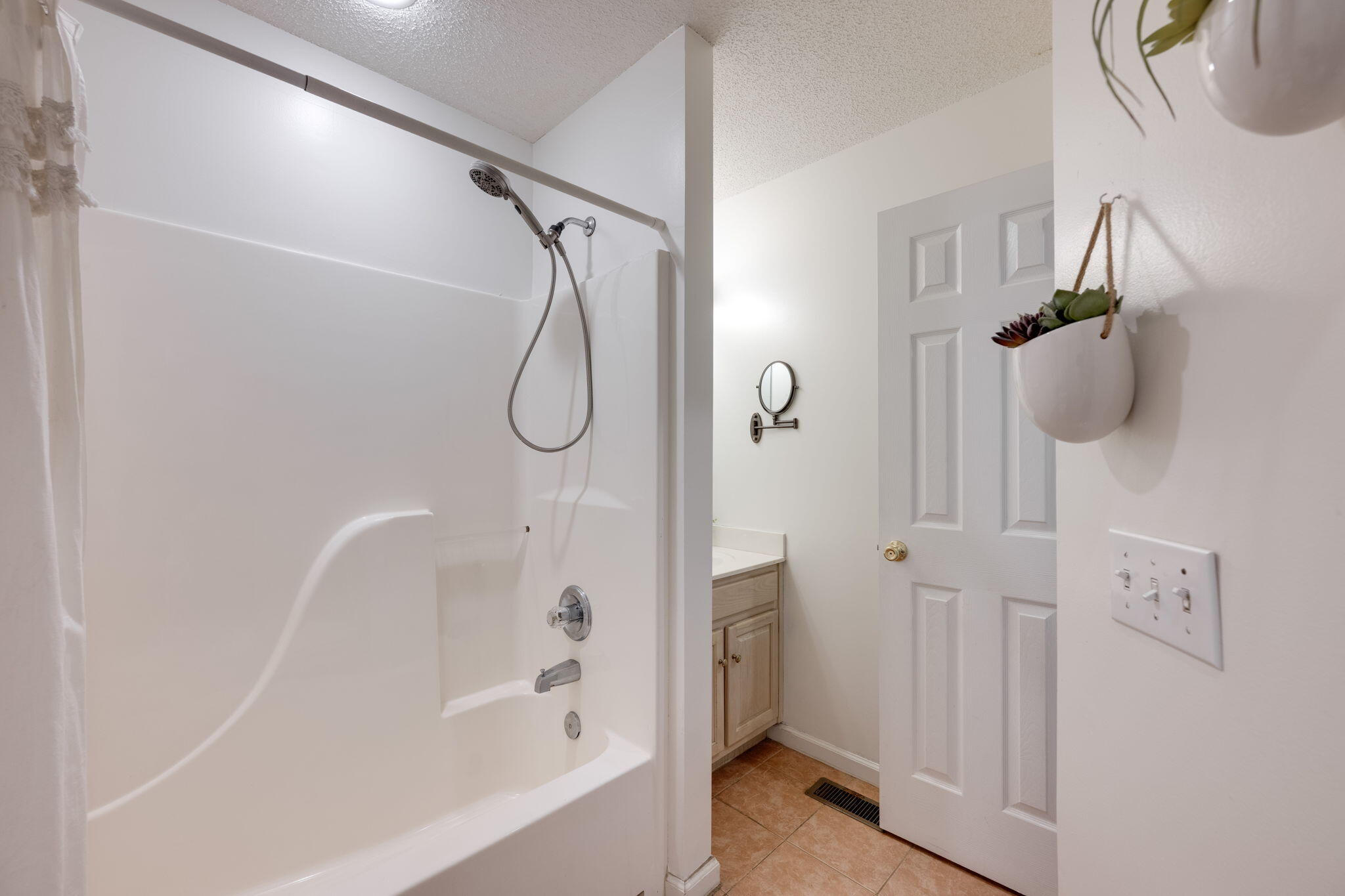 10111 Rolling Wind Drive