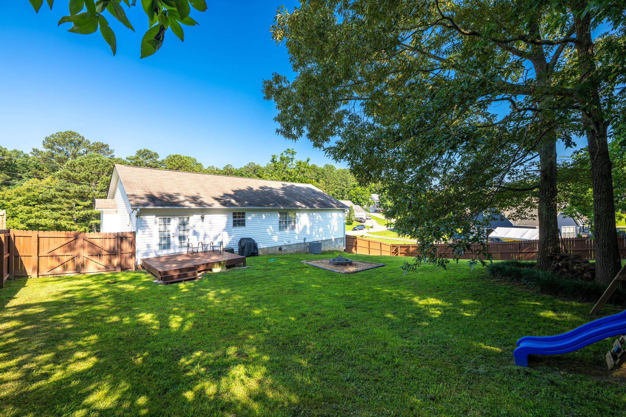 10111 Rolling Wind Drive