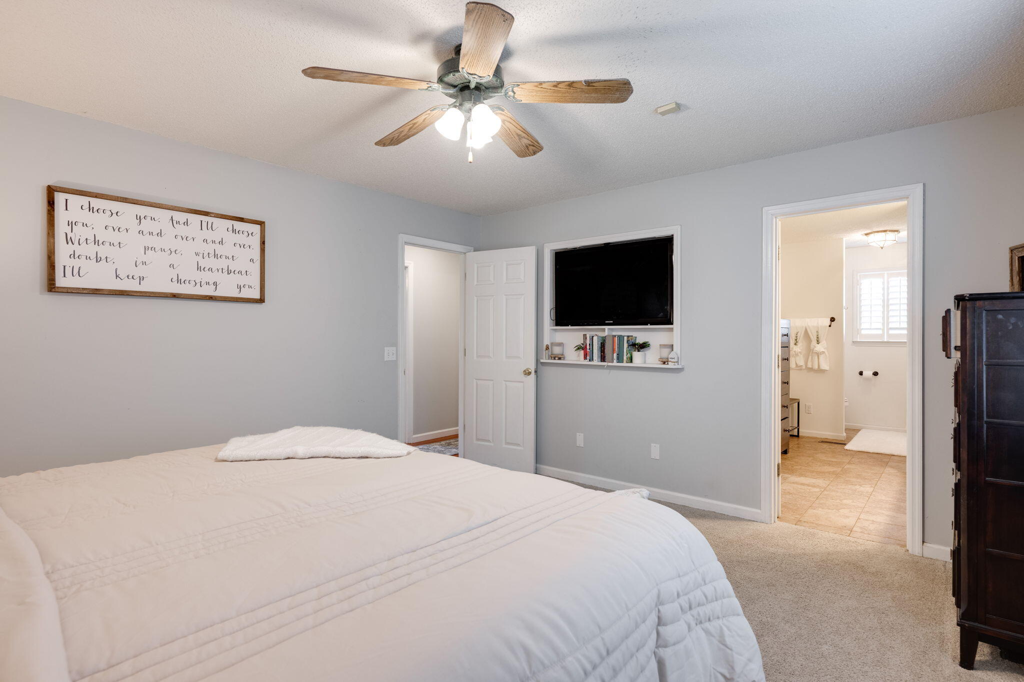 10111 Rolling Wind Drive