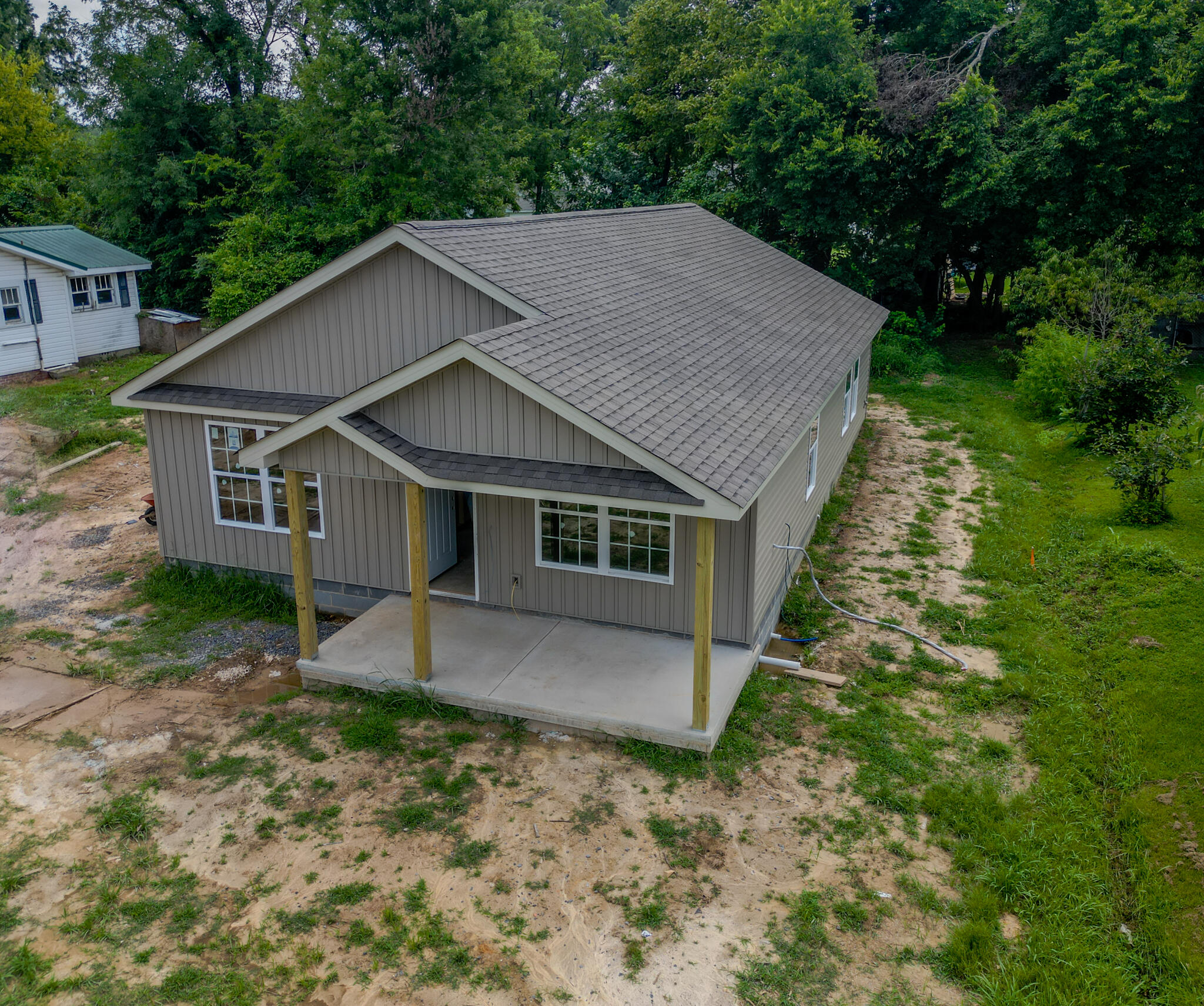 Lot 4 Avenue E