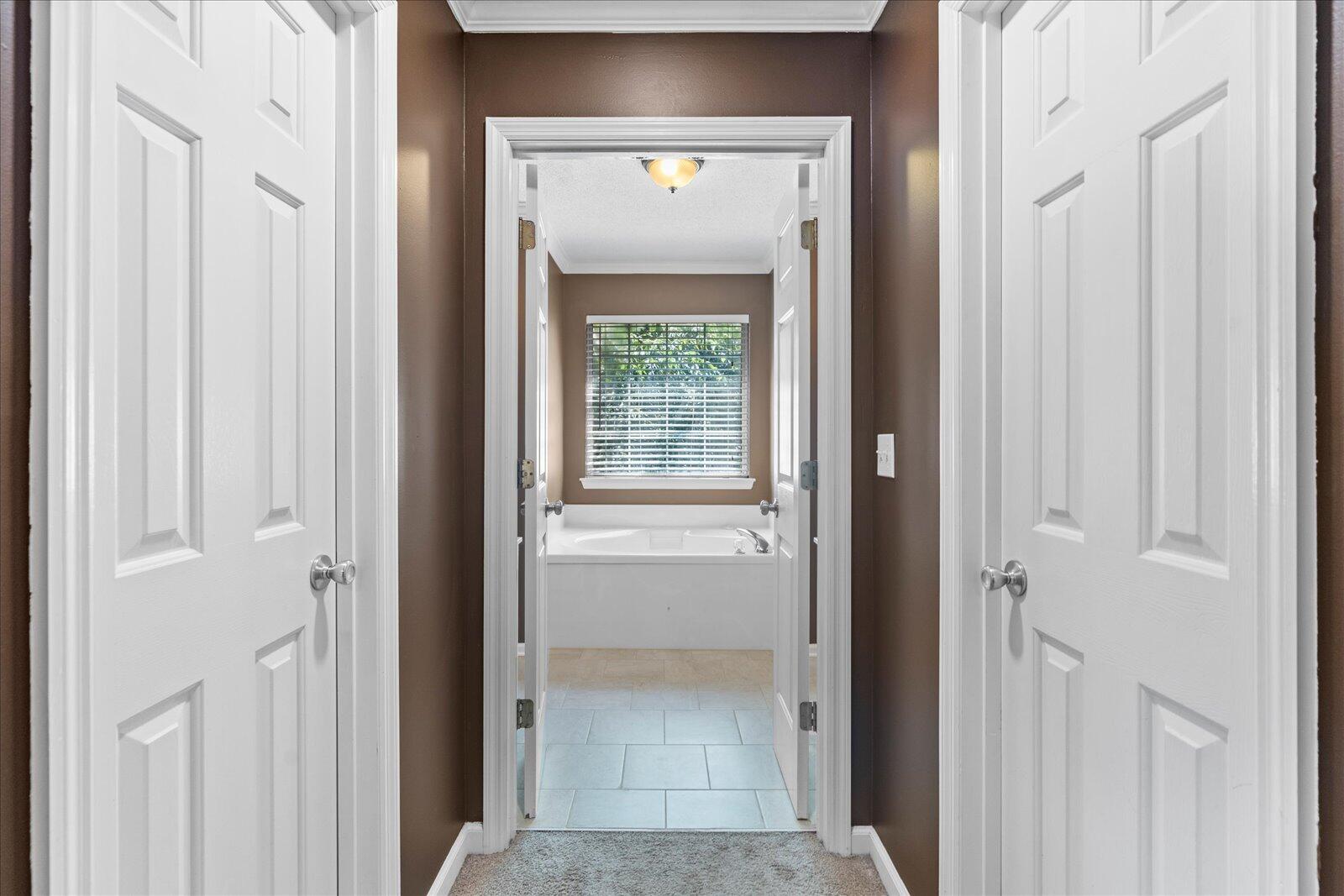 1003 Woodfern Trail