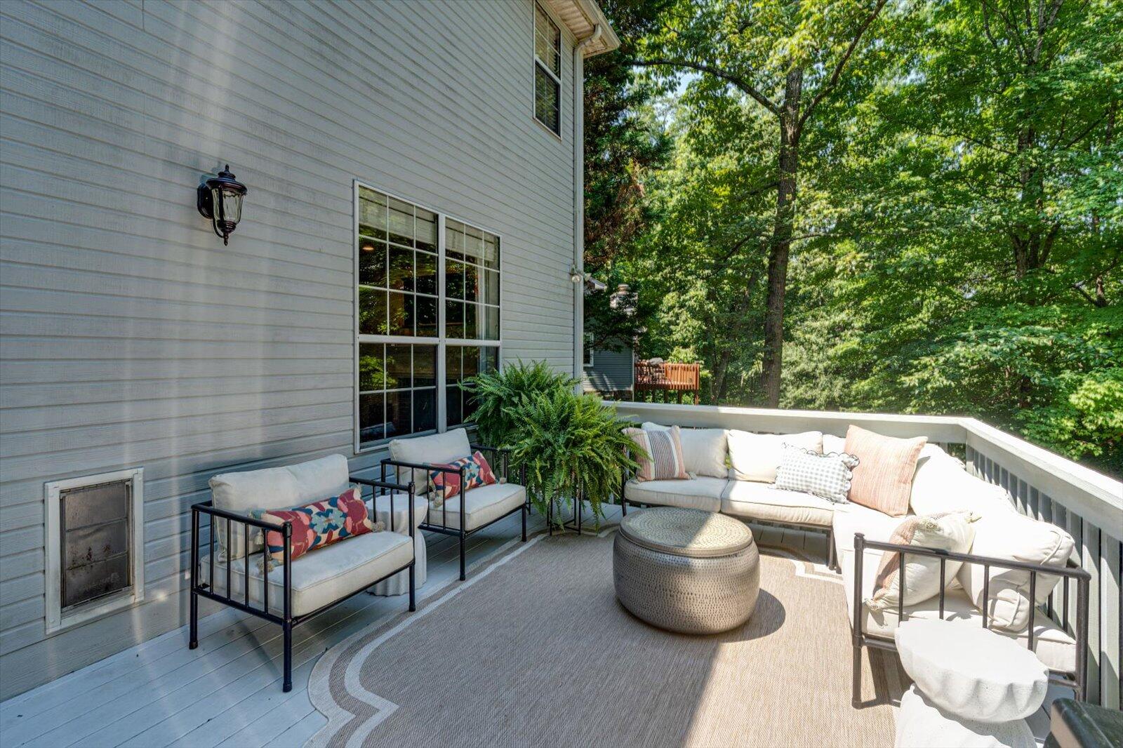 1003 Woodfern Trail