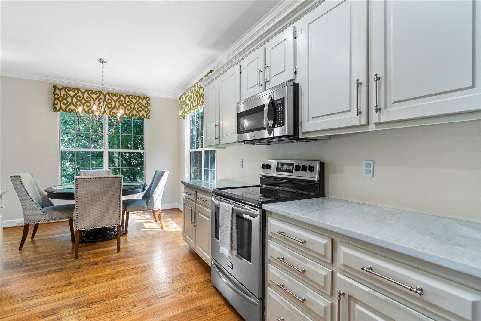 1003 Woodfern Trail